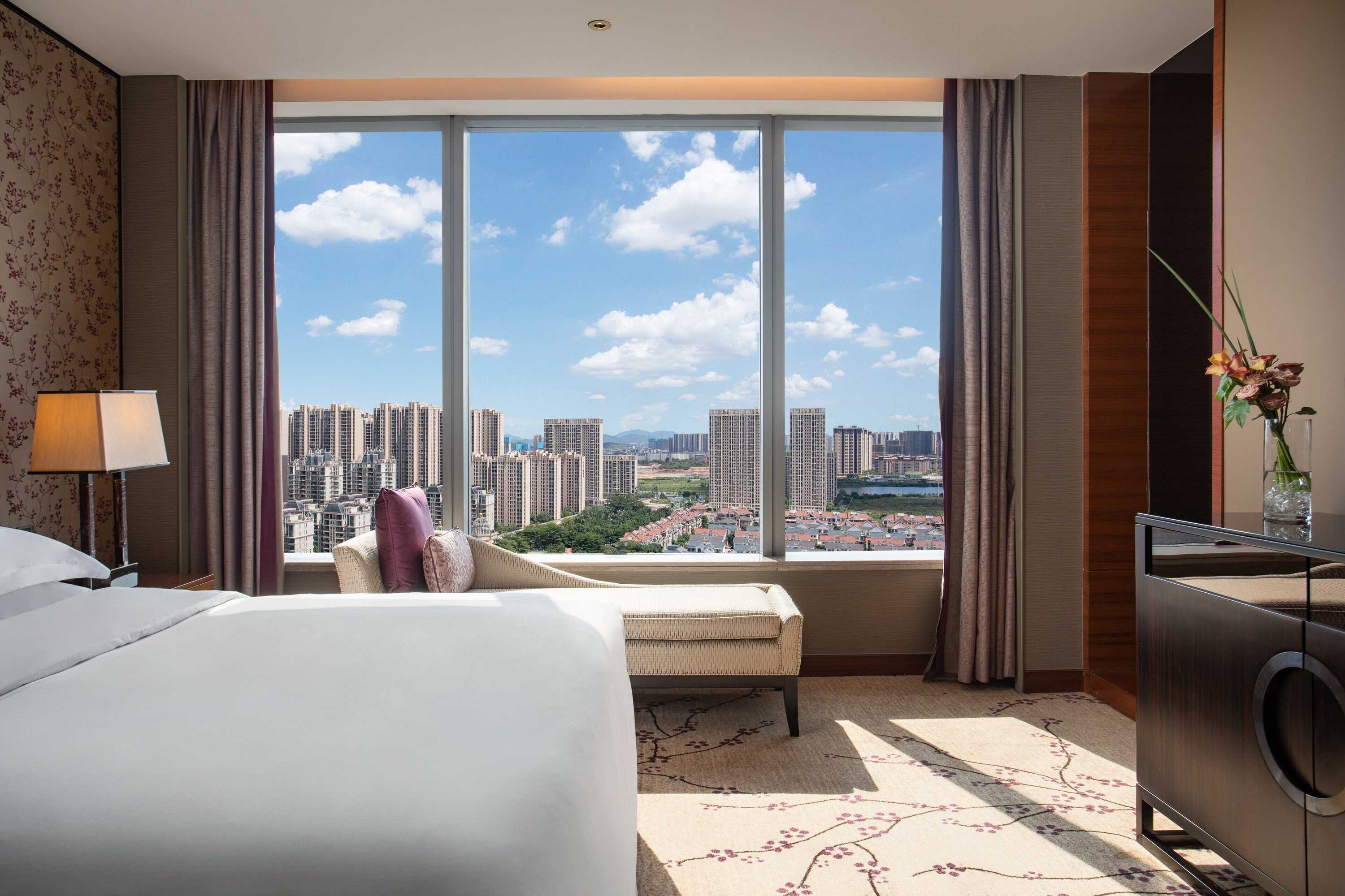 Gift card for Crowne Plaza Huizhou by Ihg Gift card for Crowne Plaza Huizhou by Ihg