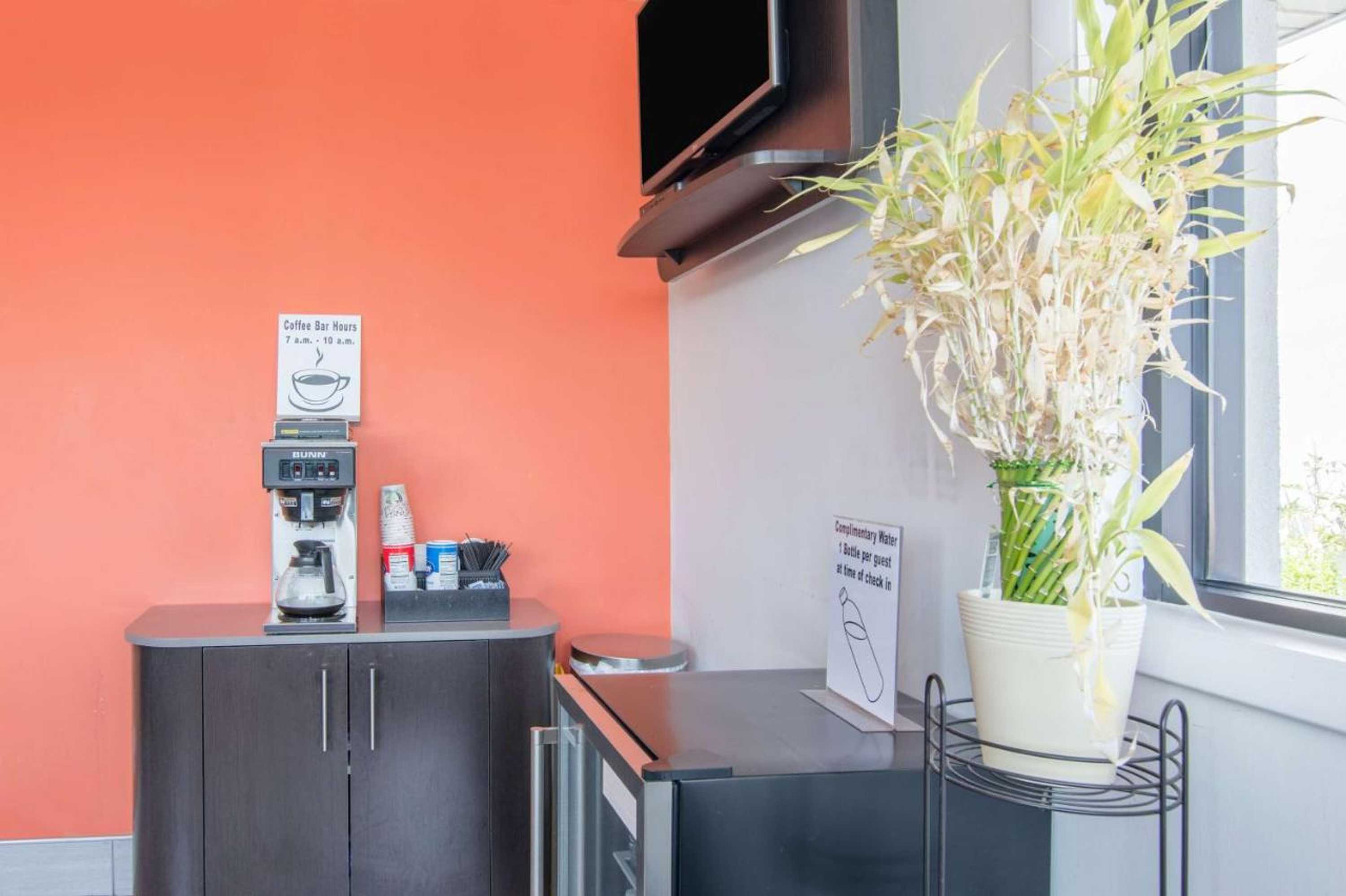 Gift card for Motel 6 Glassboro, NJ - Rowan University