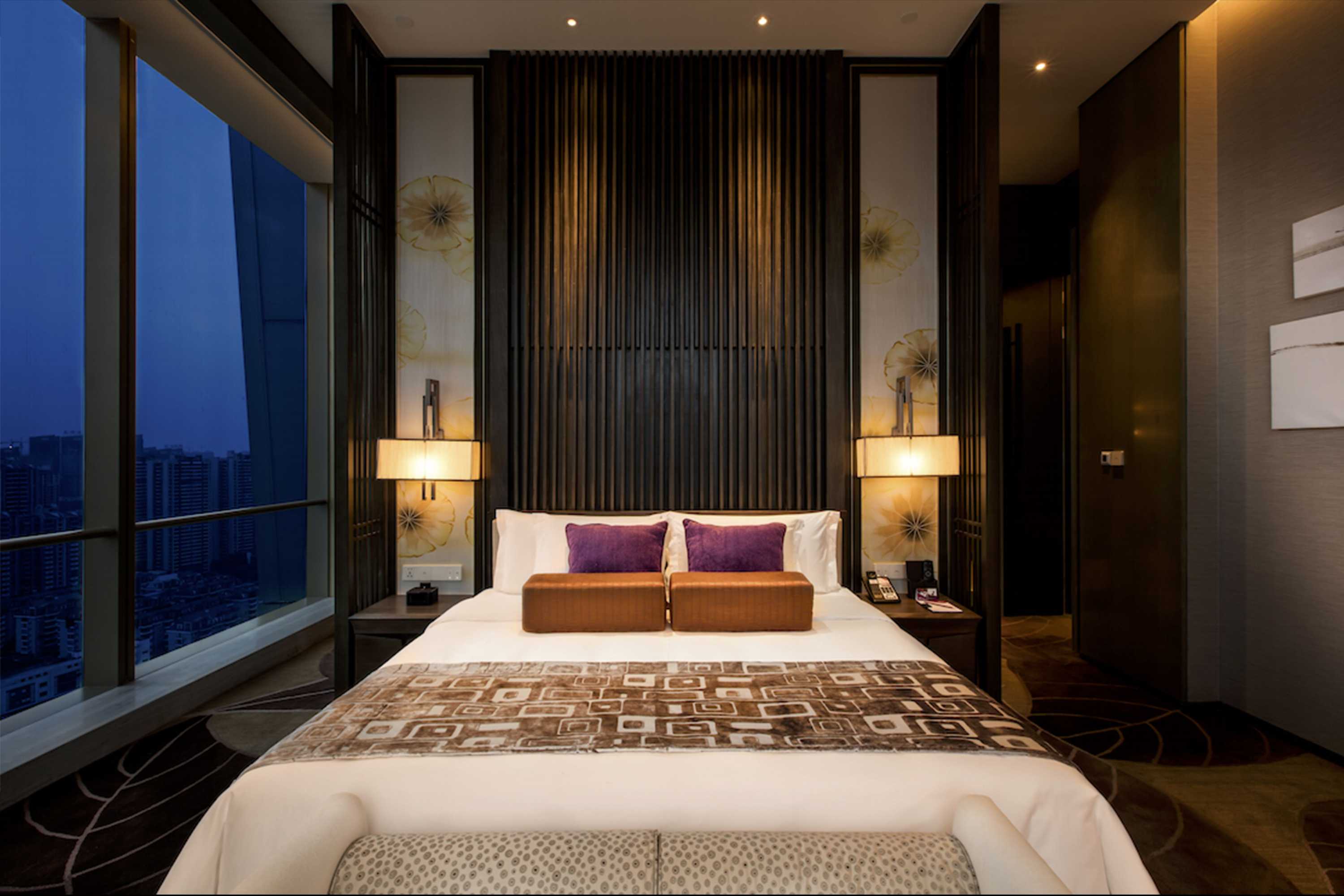 Gift card for Crowne Plaza Fuzhou Riverside by Ihg Gift card for Crowne Plaza Fuzhou Riverside by Ihg