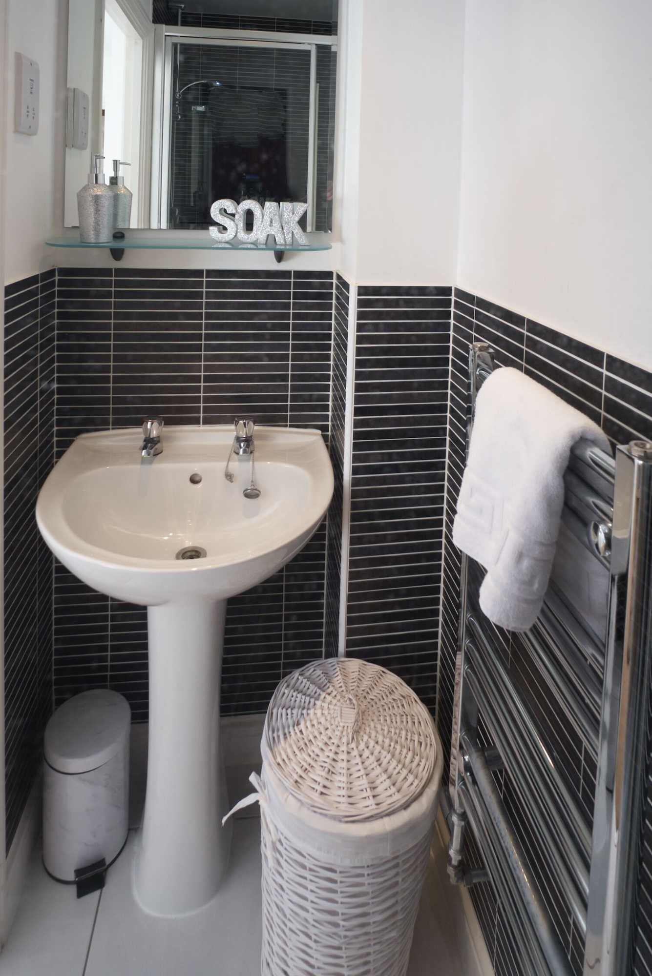 Gift card for Kvm - Highclere House For Large Groups With Parking by Kvm Stays