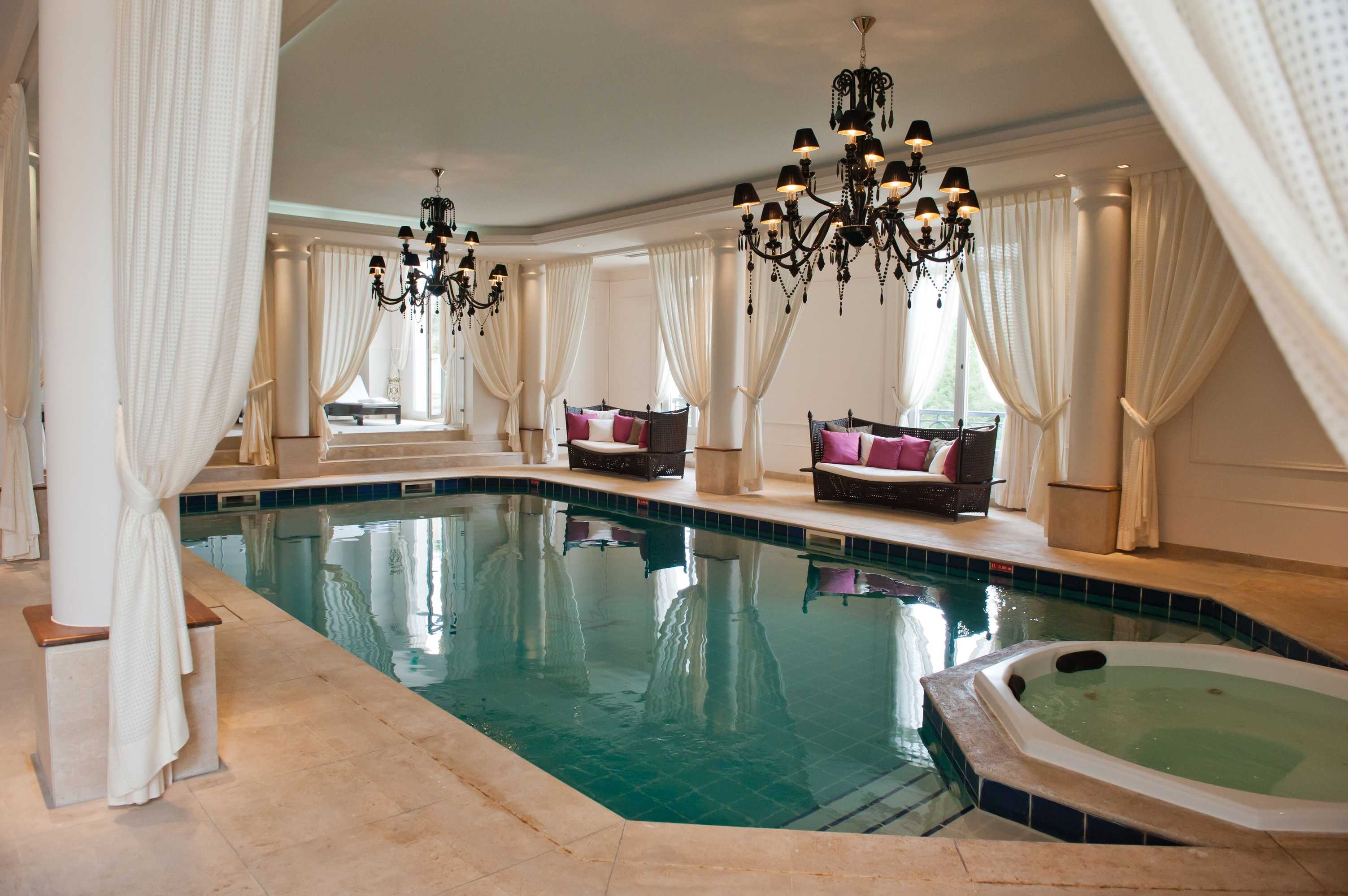 Gift card for Intercontinental Chantilly Chateau Mont Royal by Ihg Gift card for Intercontinental Chantilly Chateau Mont Royal by Ihg