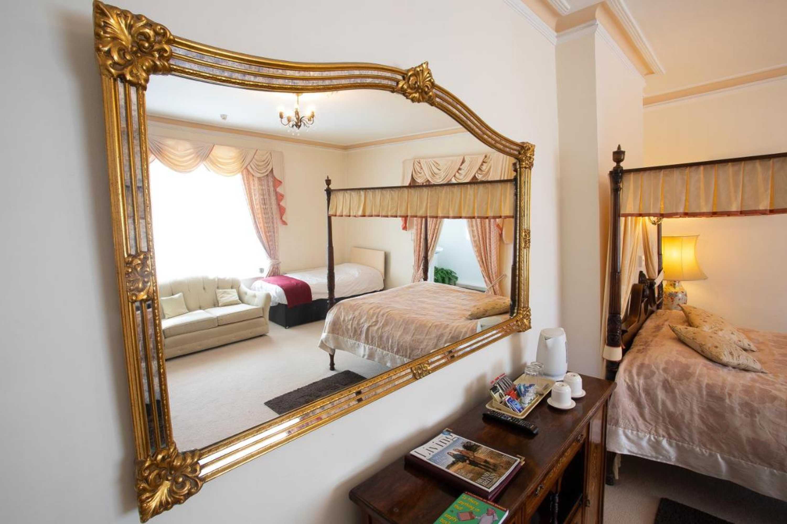 Gift card for Fines Bayliwick Hotel