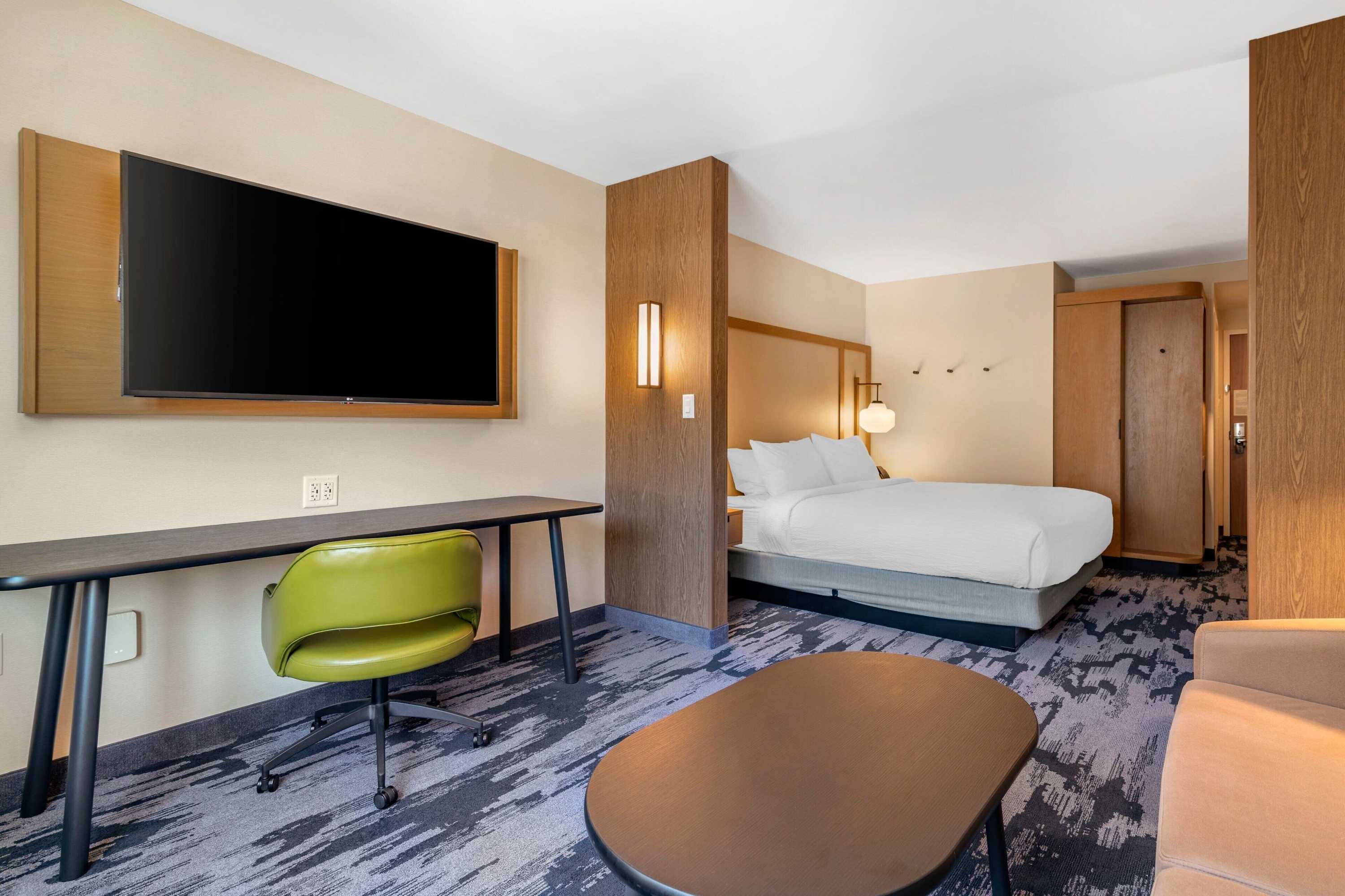 Gift card for Fairfield Inn & Suites By Marriott North Conway Gift card for Fairfield Inn & Suites By Marriott North Conway