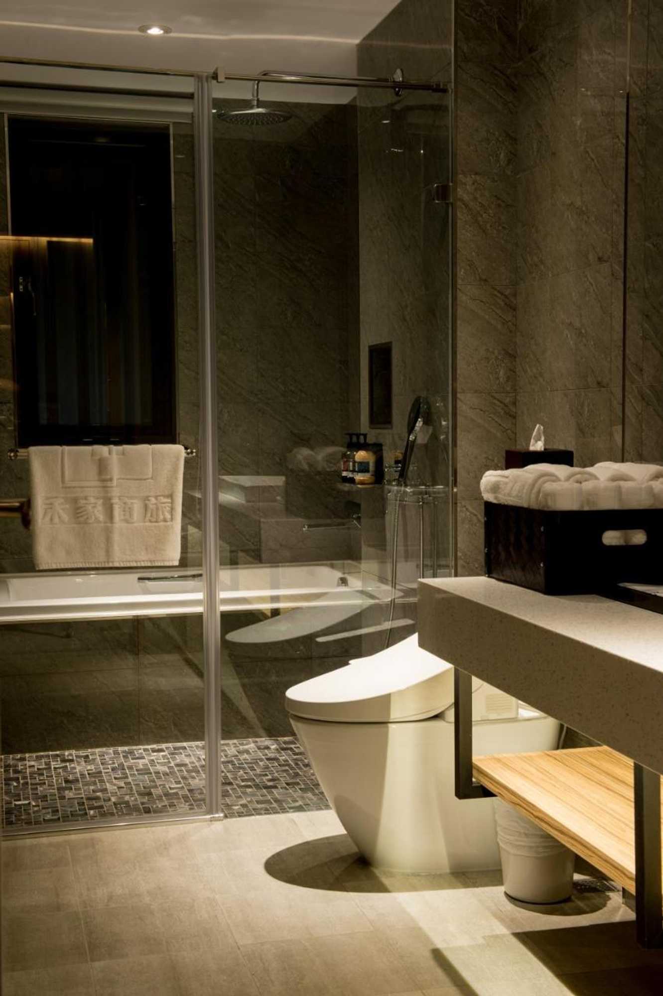 Gift card for He-Jia Hotel