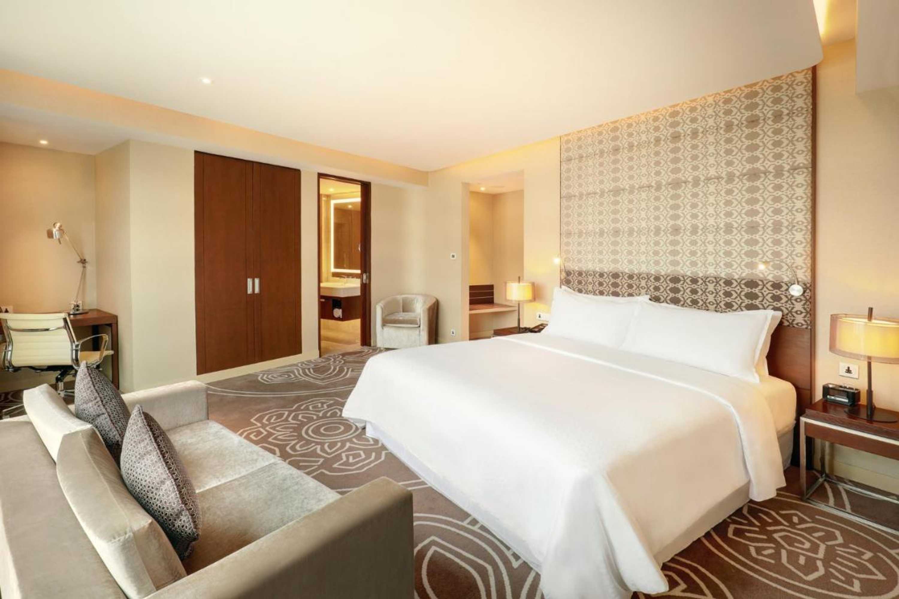 Gift card for Crowne Plaza Dhaka Gulshan by Ihg