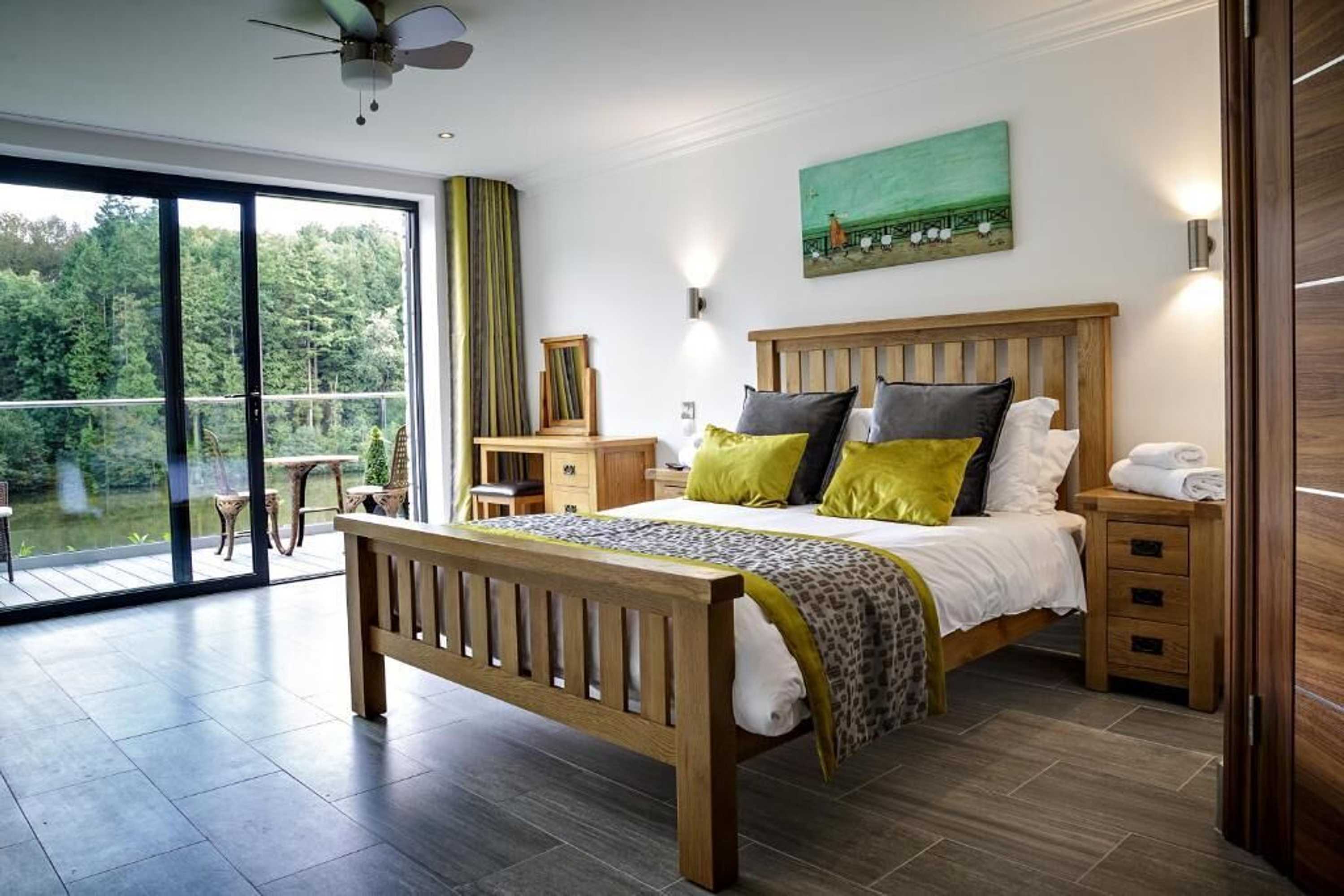 Gift card for Canada Lodge And Lake