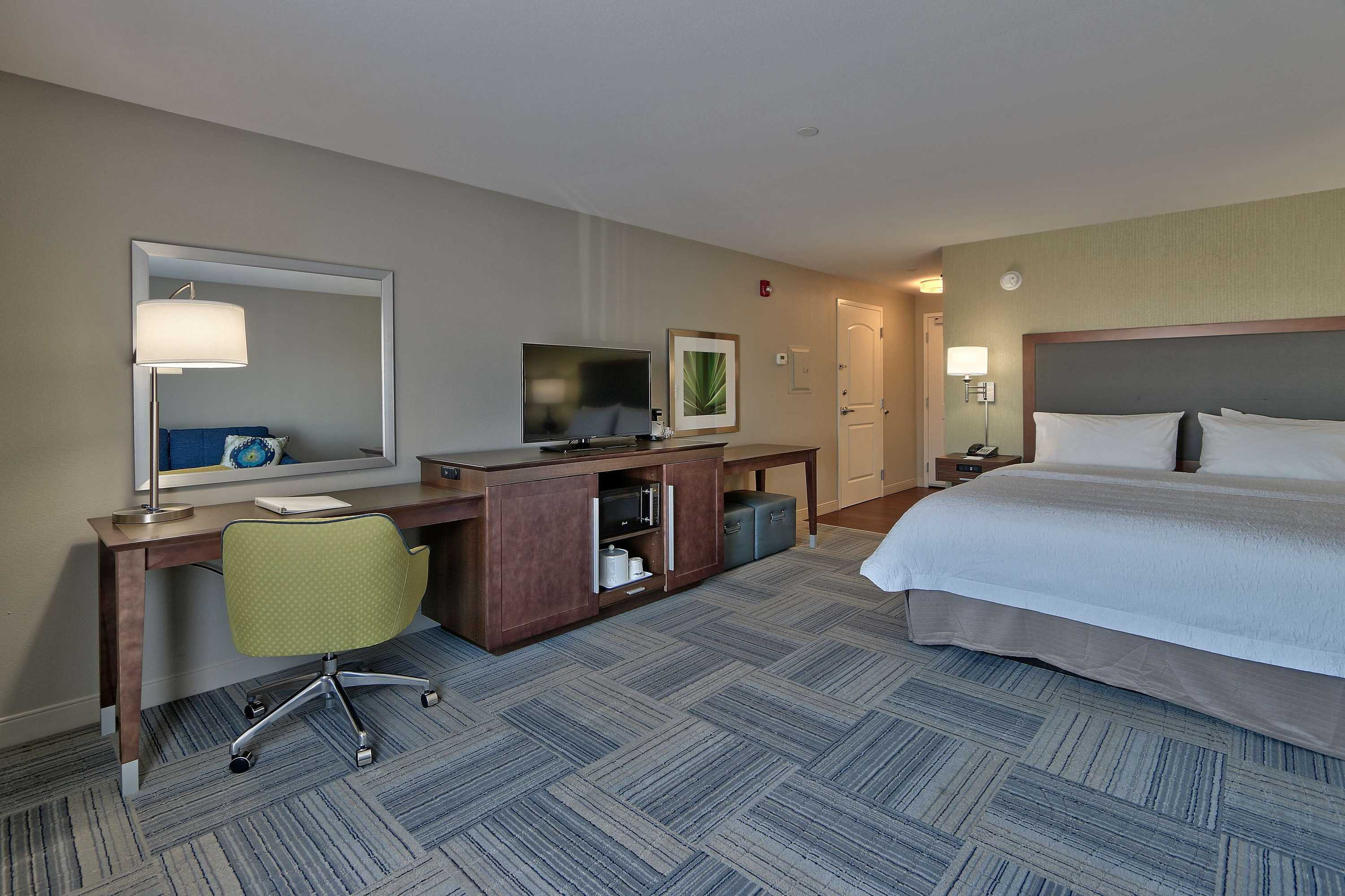 Gift card for Hampton Inn & Suites Las Cruces I-10 Gift card for Hampton Inn & Suites Las Cruces I-10