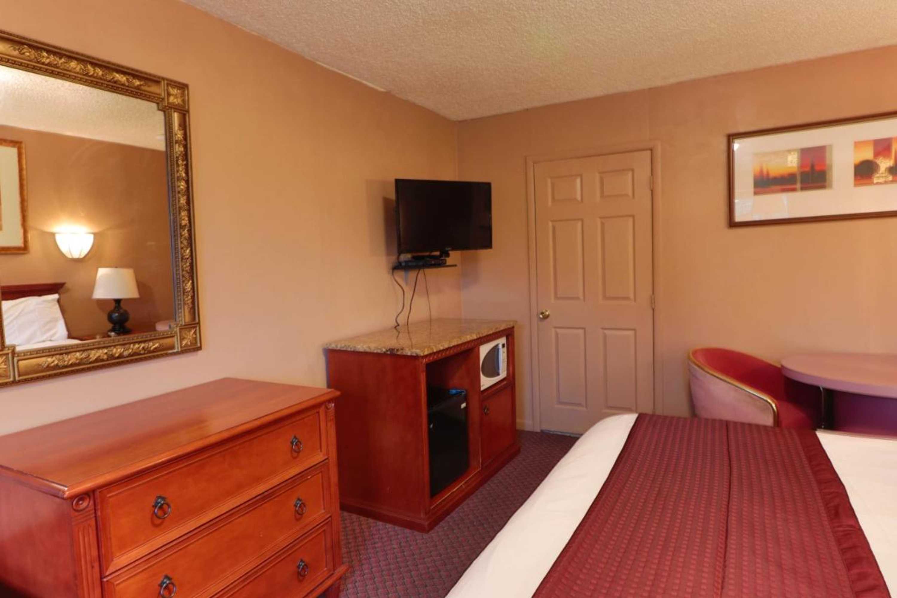 Gift card for Red Carpet Inn Berlin