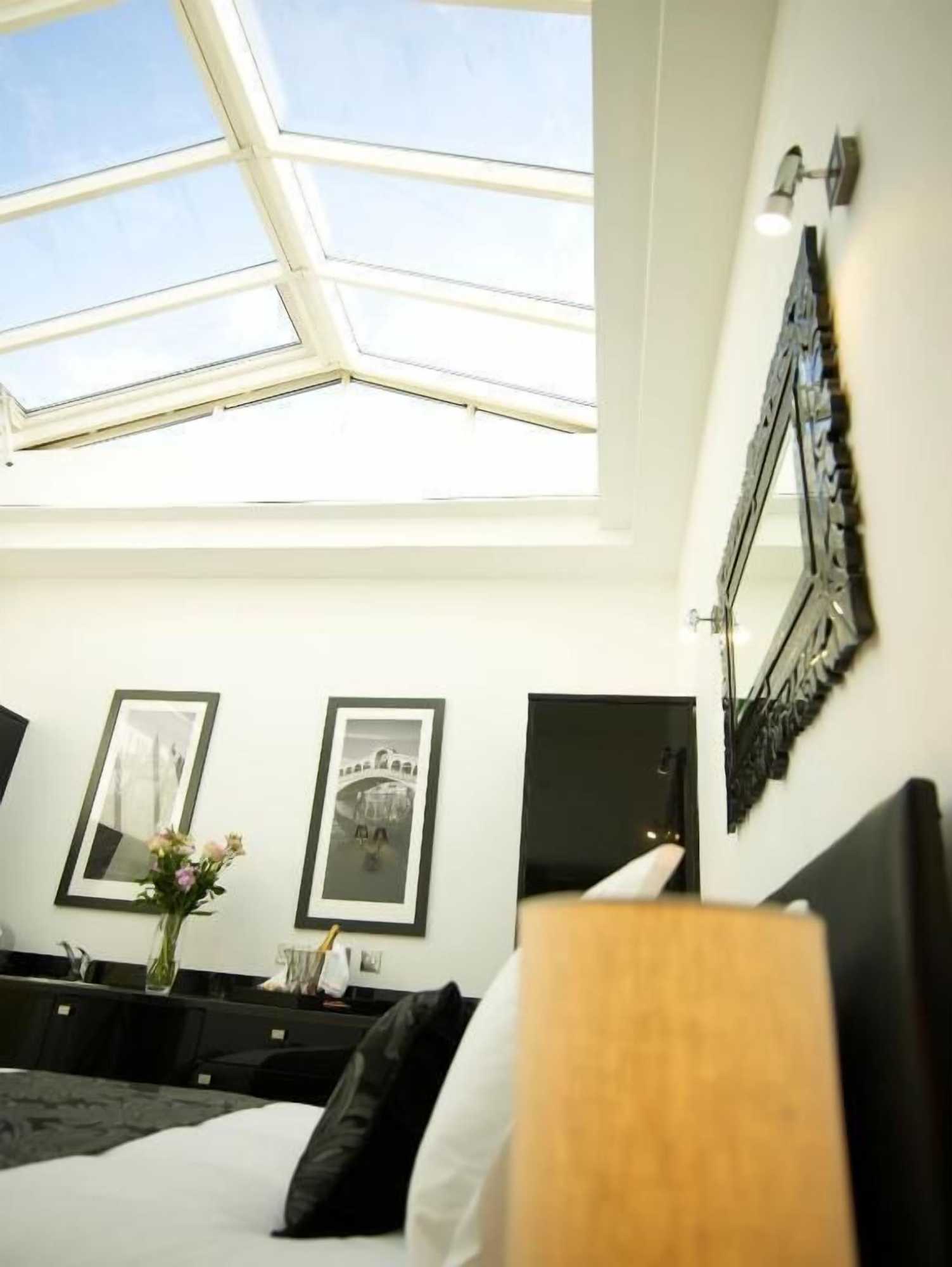 Gift card for Strozzi Palace Suites by Mansley Gift card for Strozzi Palace Suites by Mansley