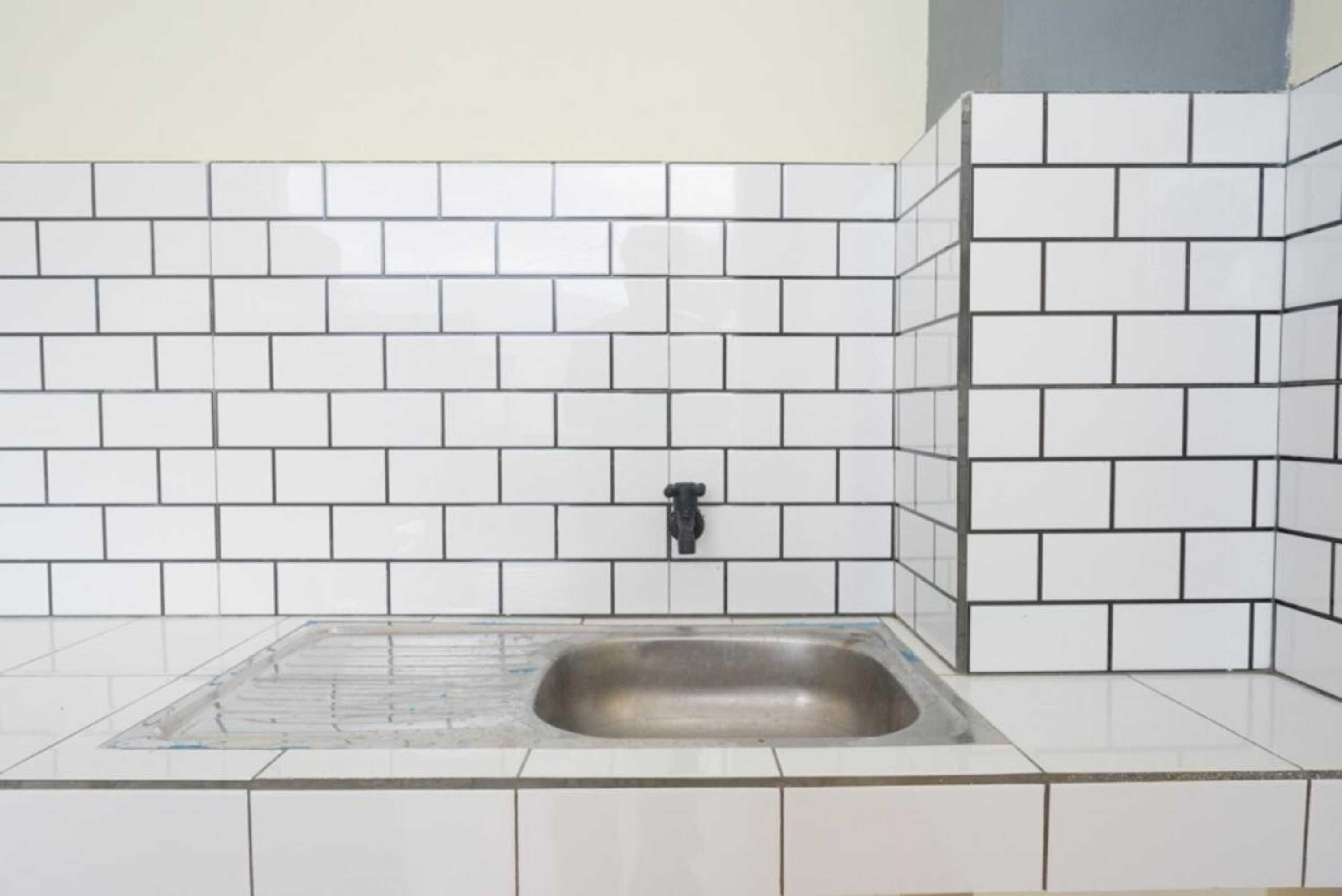 Gift card for Urbanview Hotel Telu Wolu Monjali by Reddoorz