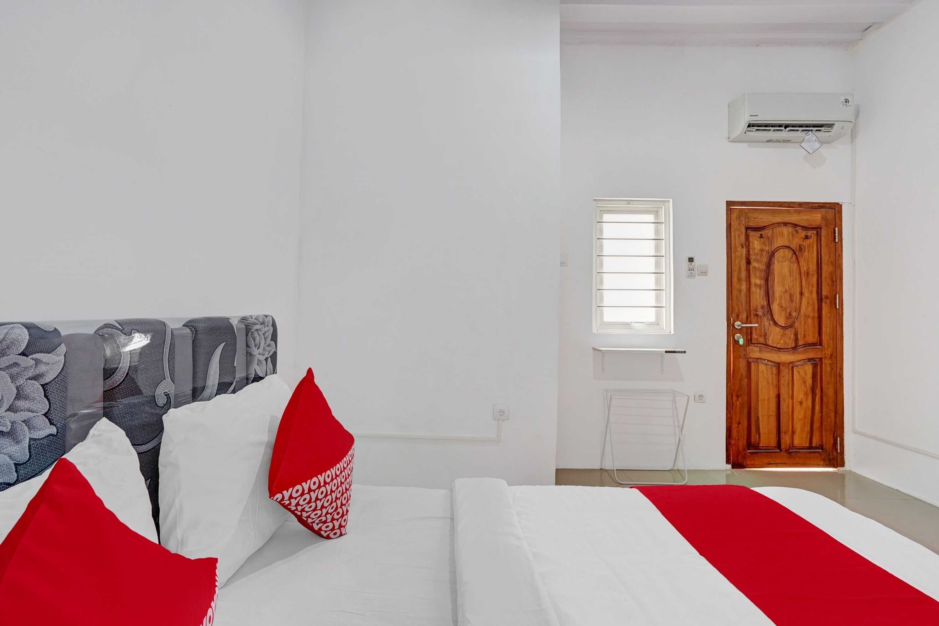 Gift card for Oyo Life 90678 Omah Kulo Guest House Gift card for Oyo Life 90678 Omah Kulo Guest House