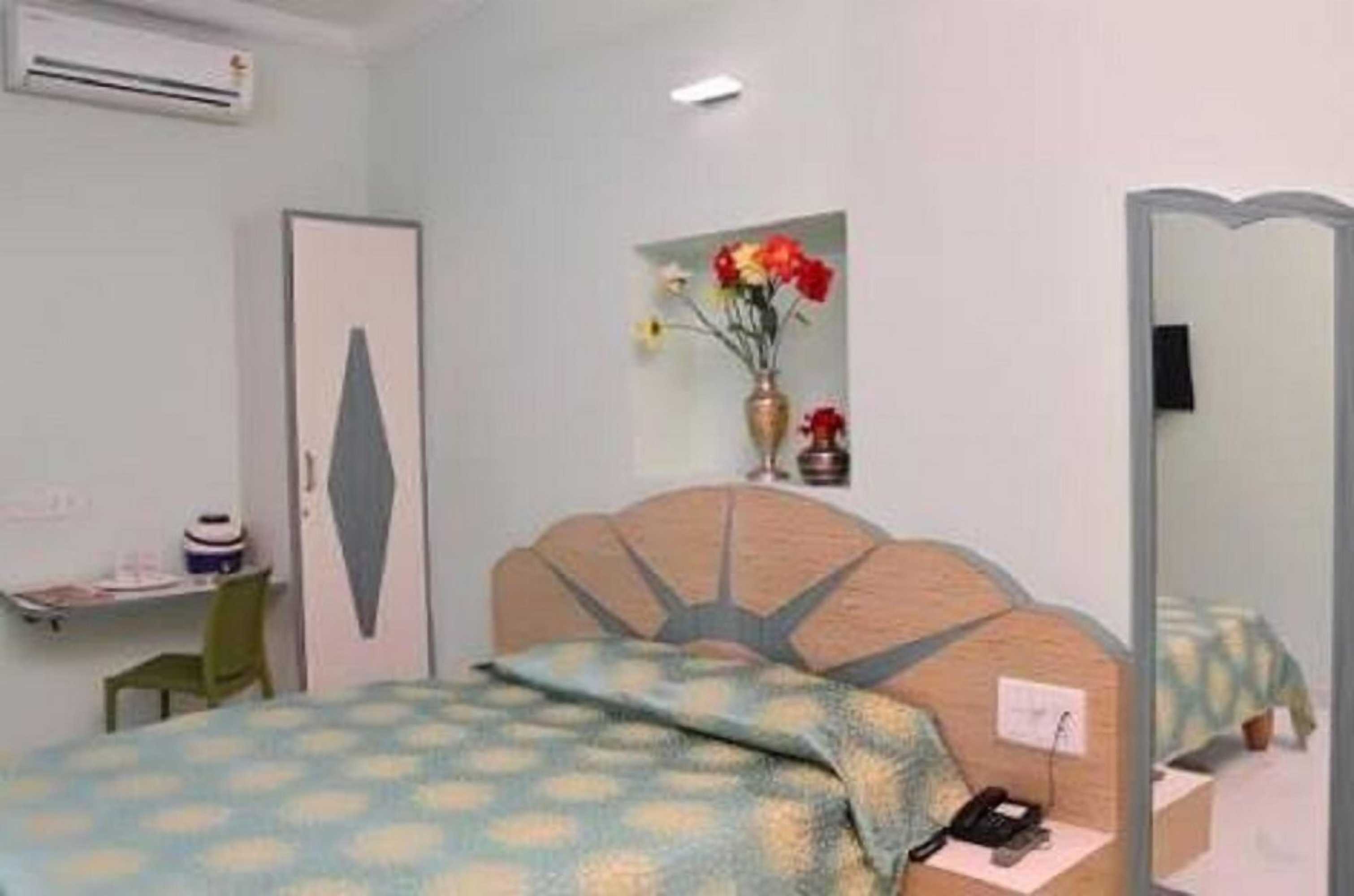 Gift card for Hotel Shanti Mount Abu Gift card for Hotel Shanti Mount Abu