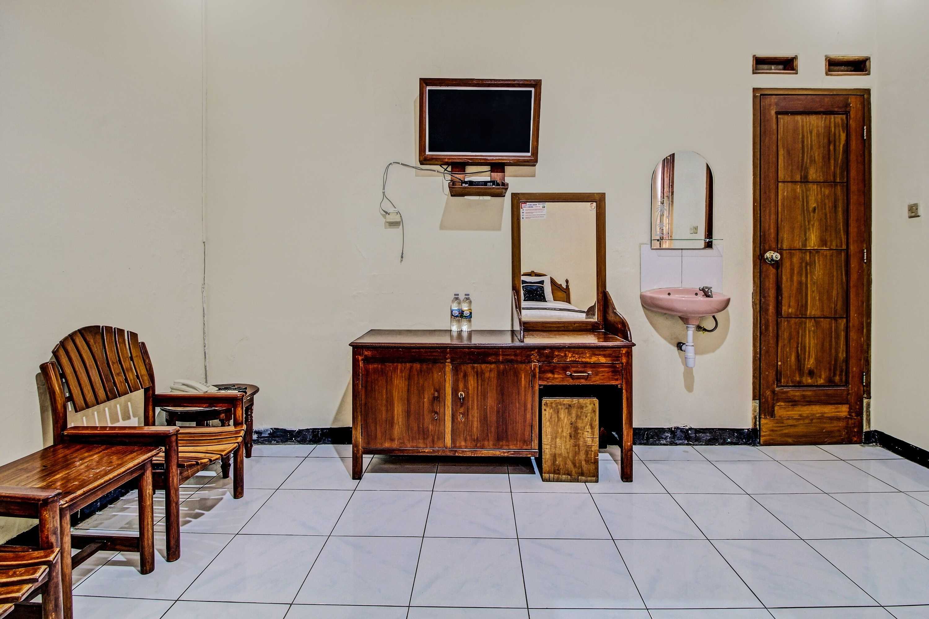 Gift card for Collection O 92242 Hotel Tanjung Emas Gift card for Collection O 92242 Hotel Tanjung Emas