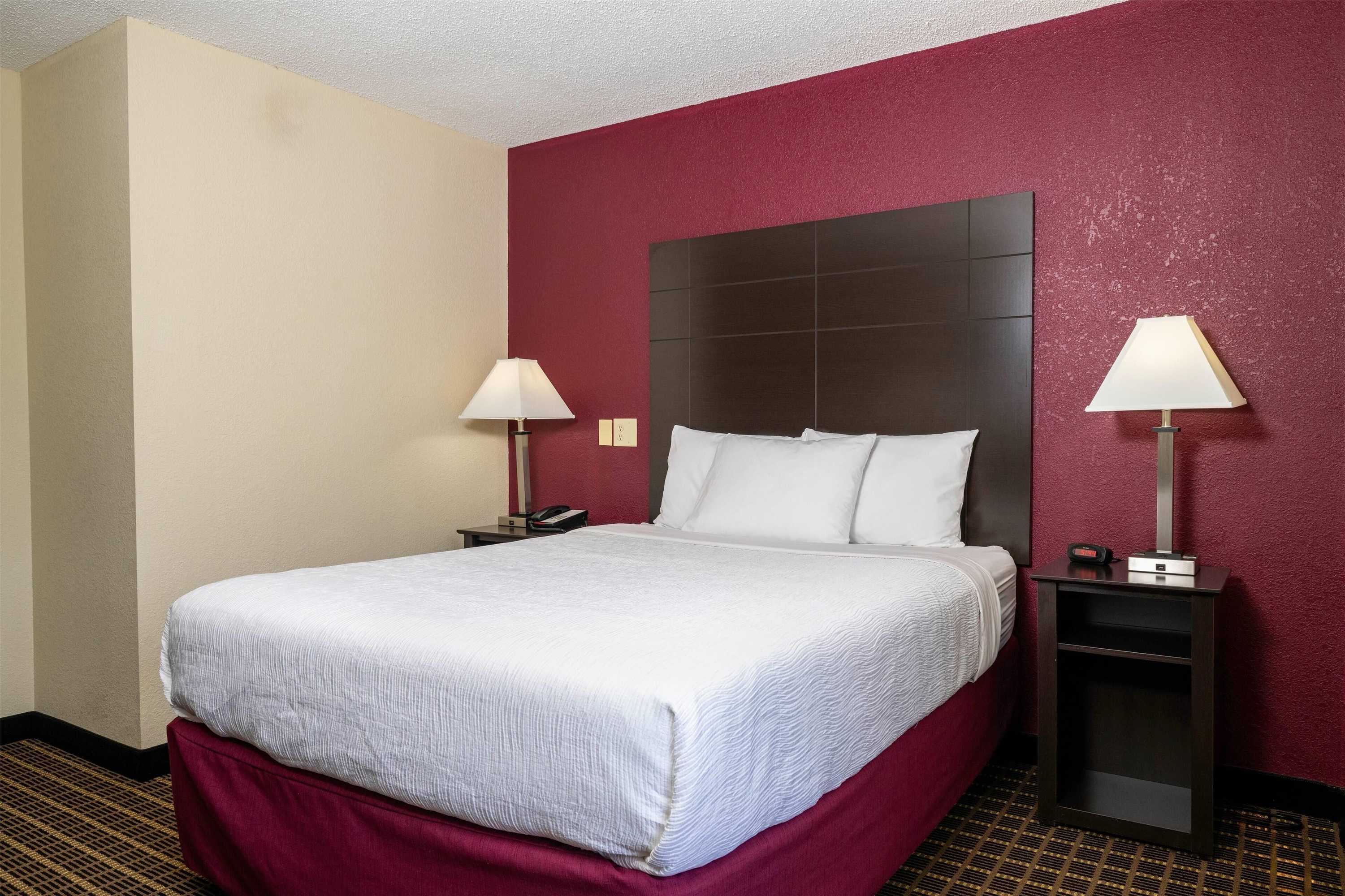 Gift card for Baymont Inn & Suites by Wyndham Mukwonago Gift card for Baymont Inn & Suites by Wyndham Mukwonago