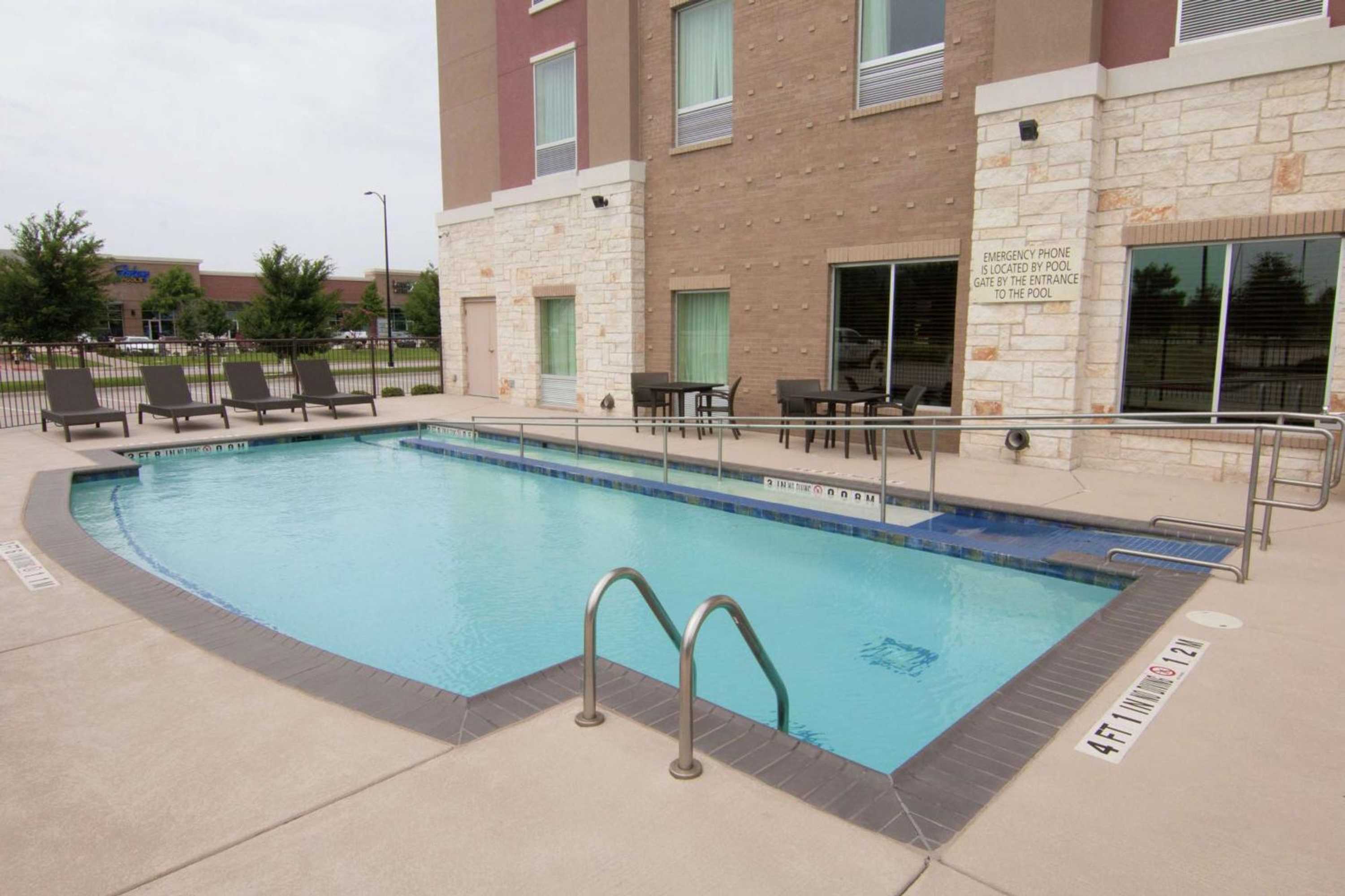 Gift card for Hampton Inn & Suites Dallas/frisco North-Fieldhouseusa Gift card for Hampton Inn & Suites Dallas/frisco North-Fieldhouseusa