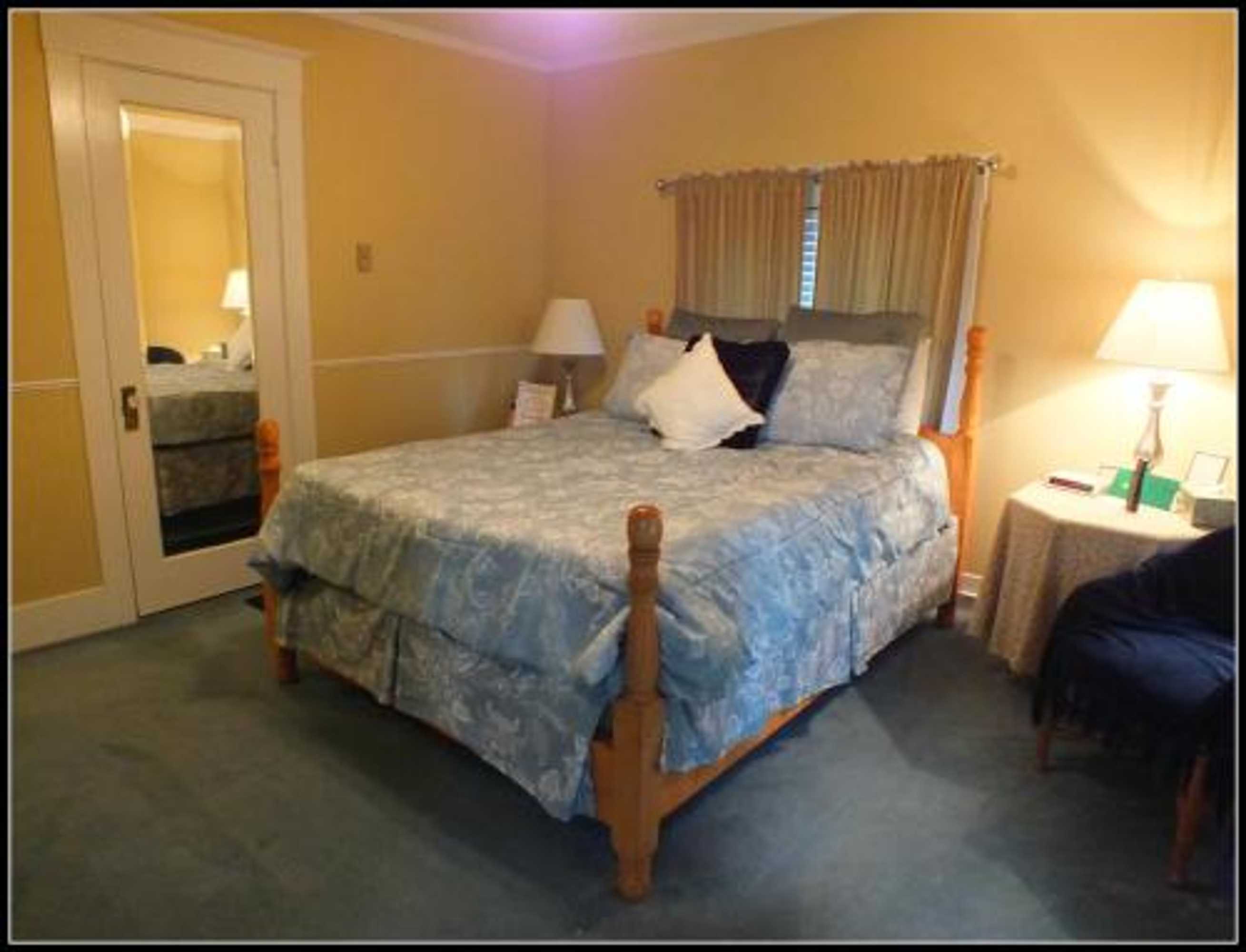 Gift card for Sunnyside Inn Bed &breakfast Gift card for Sunnyside Inn Bed &breakfast