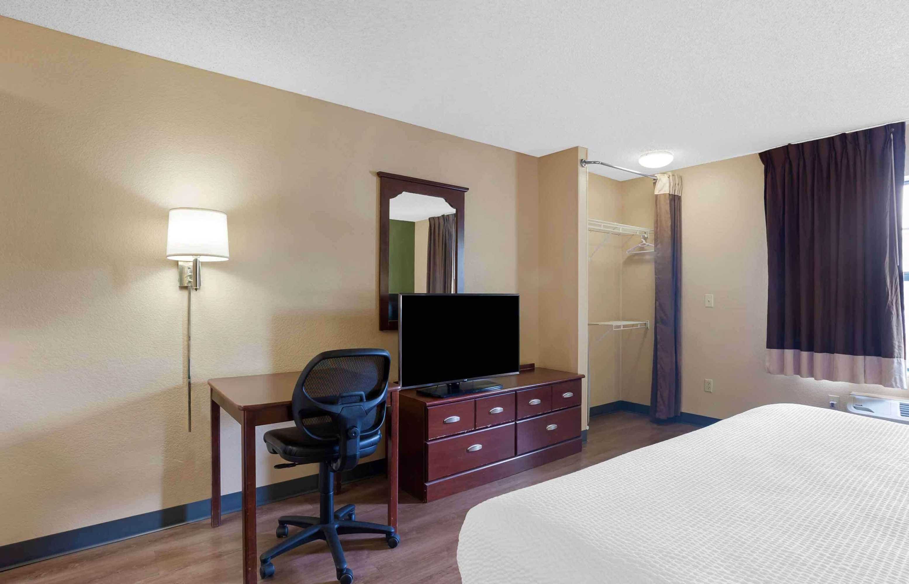 Gift card for Extended Stay America Select Suites Chicago Naperville West