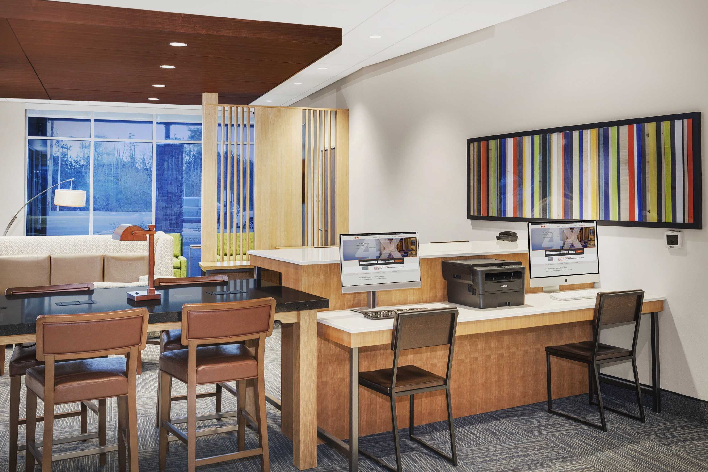 Gift card for Holiday Inn Express & Suites Hudson I-94 by Ihg Gift card for Holiday Inn Express & Suites Hudson I-94 by Ihg