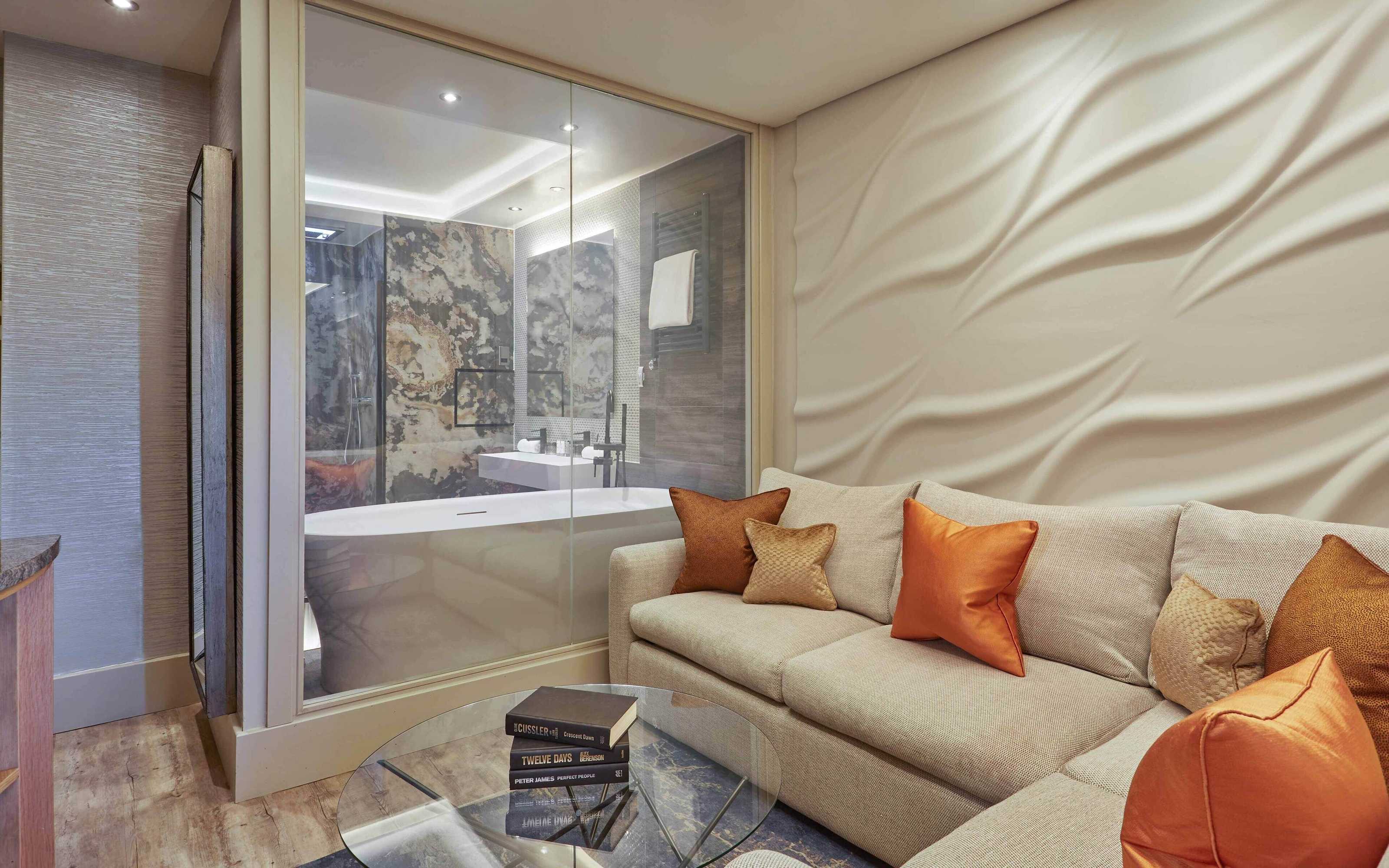 Gift card for Lion Quays Hotel & Spa Gift card for Lion Quays Hotel & Spa