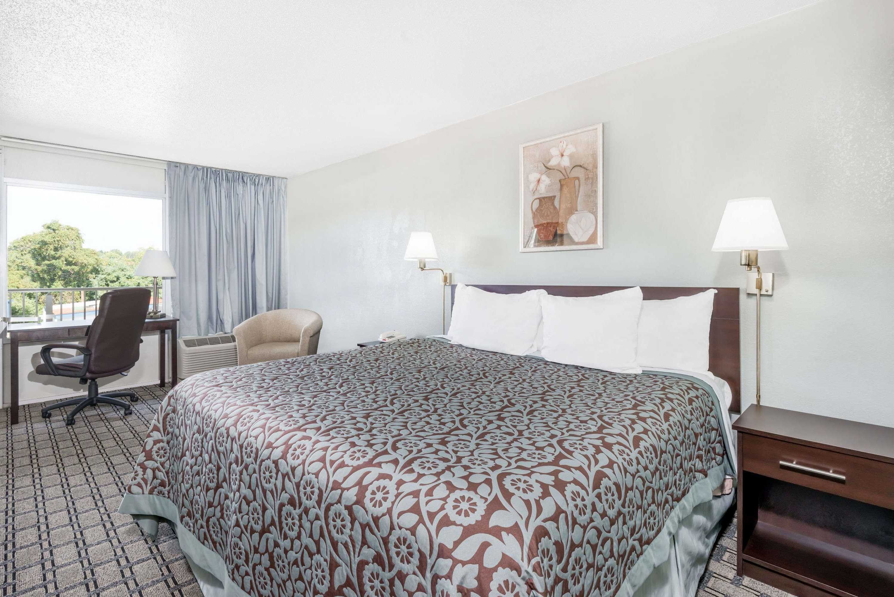 Gift card for Days Inn by Wyndham St Clairsville Gift card for Days Inn by Wyndham St Clairsville