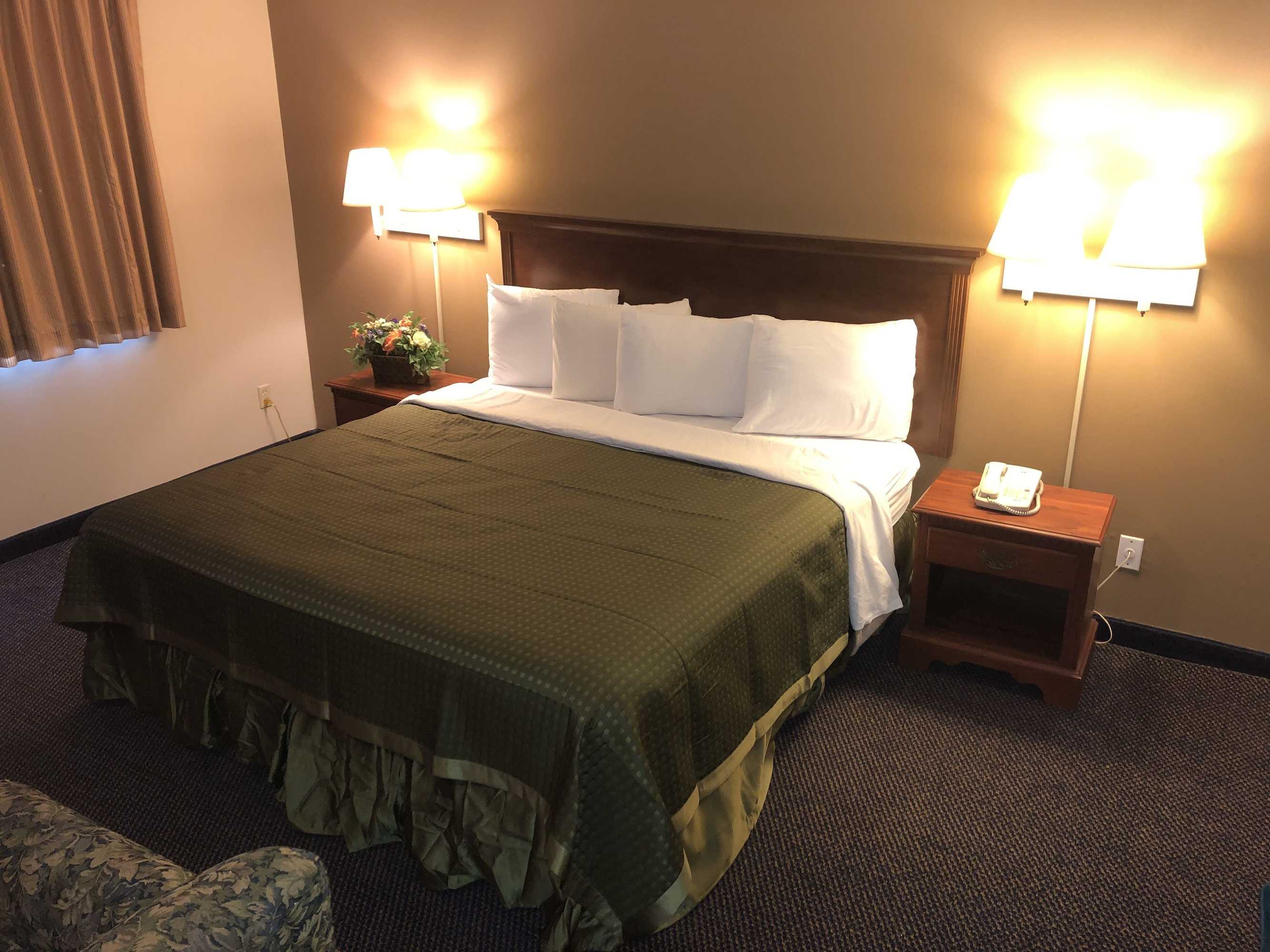 Gift card for Econo Lodge Lake Mills Gift card for Econo Lodge Lake Mills