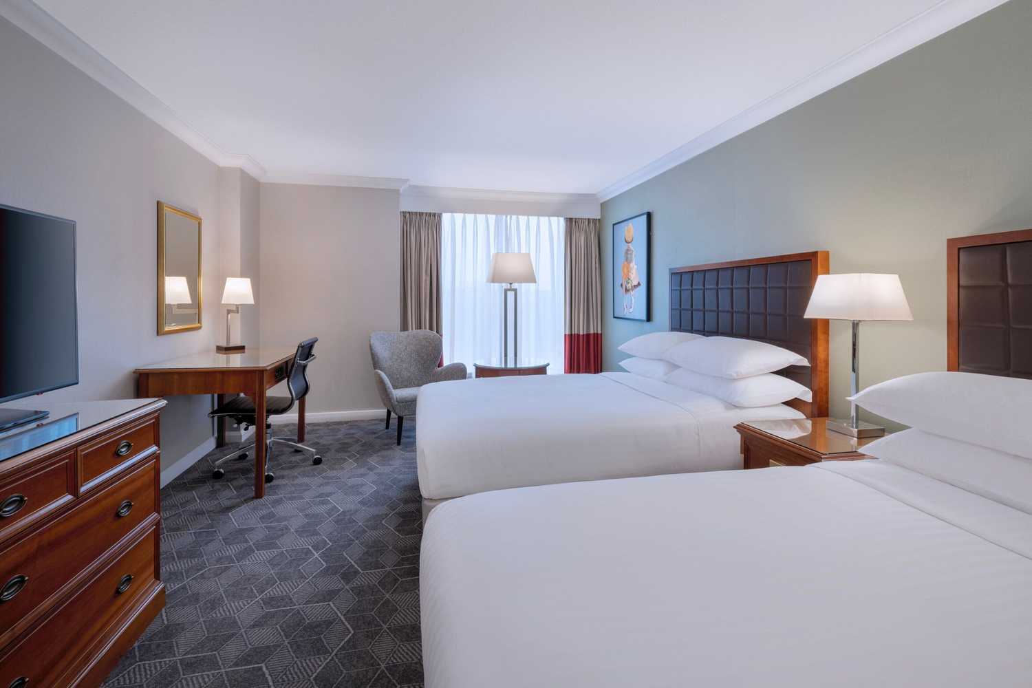 Gift card for Delta Hotels by Marriott Heathrow Windsor Gift card for Delta Hotels by Marriott Heathrow Windsor