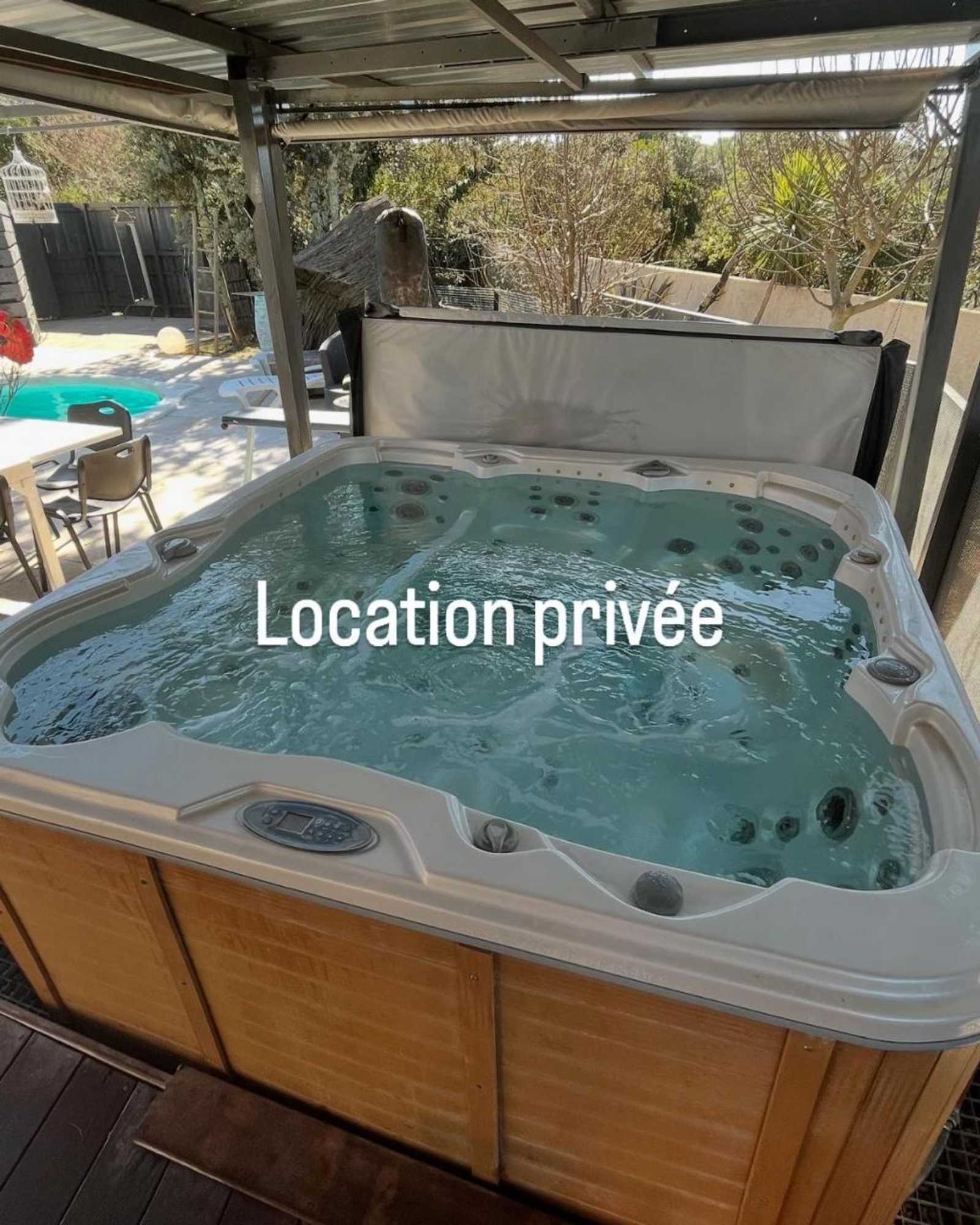 Gift card for La Yourte de Nîmes, Spa , Jacuzzi Chalet Logement Insolite