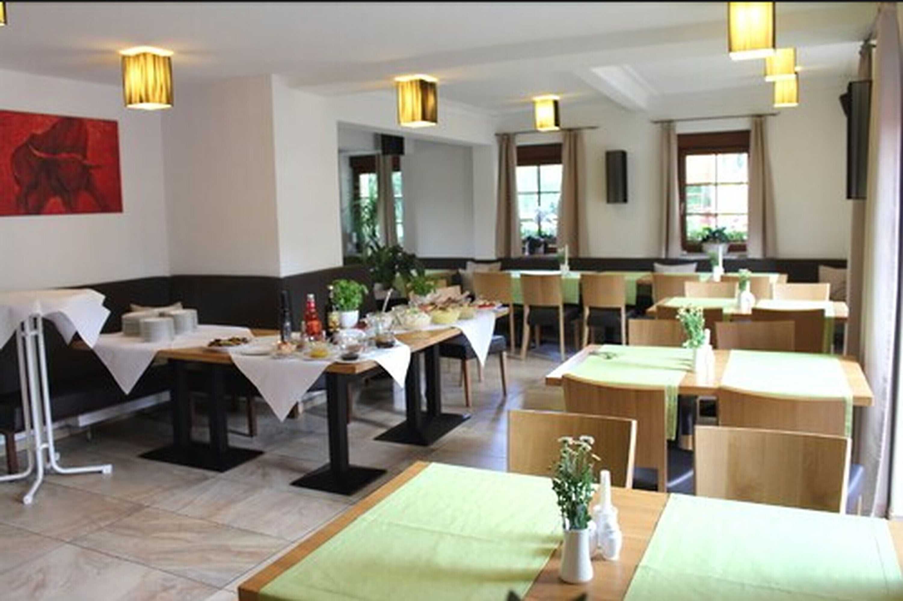 Gift card for Sinzingers Krone Hotel Und Restaurant Gift card for Sinzingers Krone Hotel Und Restaurant