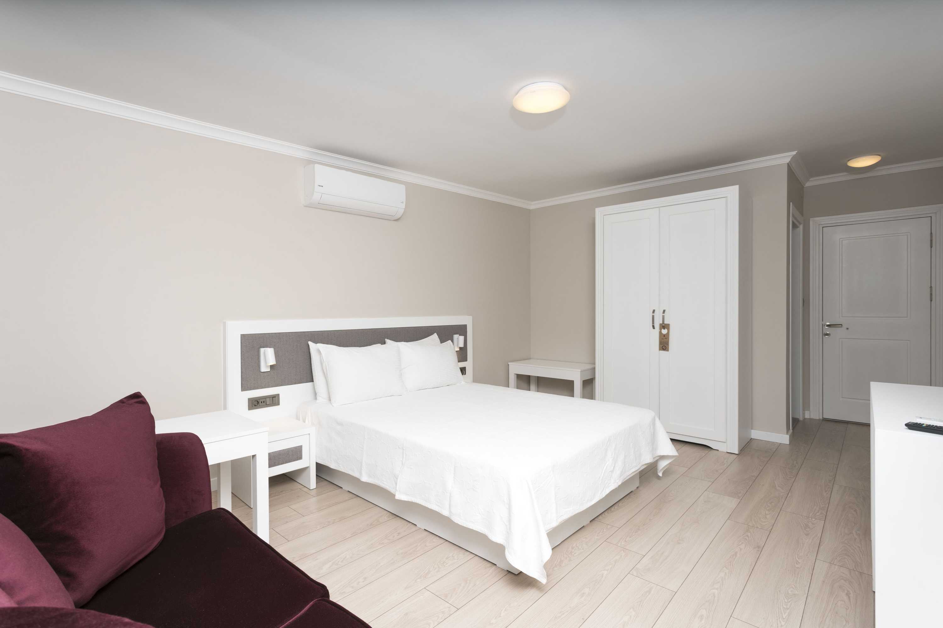 Gift card for Bay Nihat Lale Otel Gift card for Bay Nihat Lale Otel
