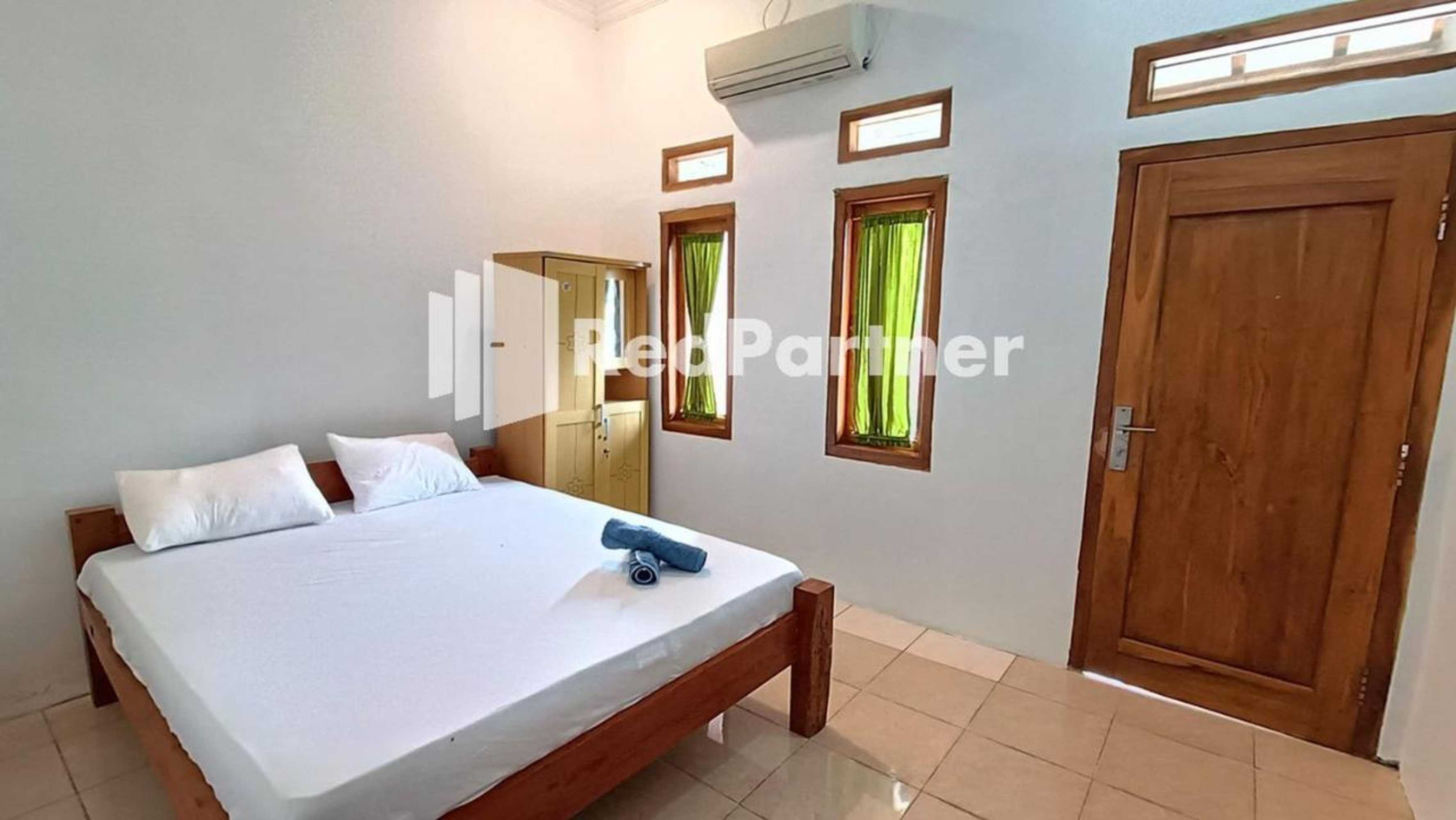 Gift card for Jogo Segoro Homestay Mitra Reddoorz Near Pantai Sundak Gunungkidul