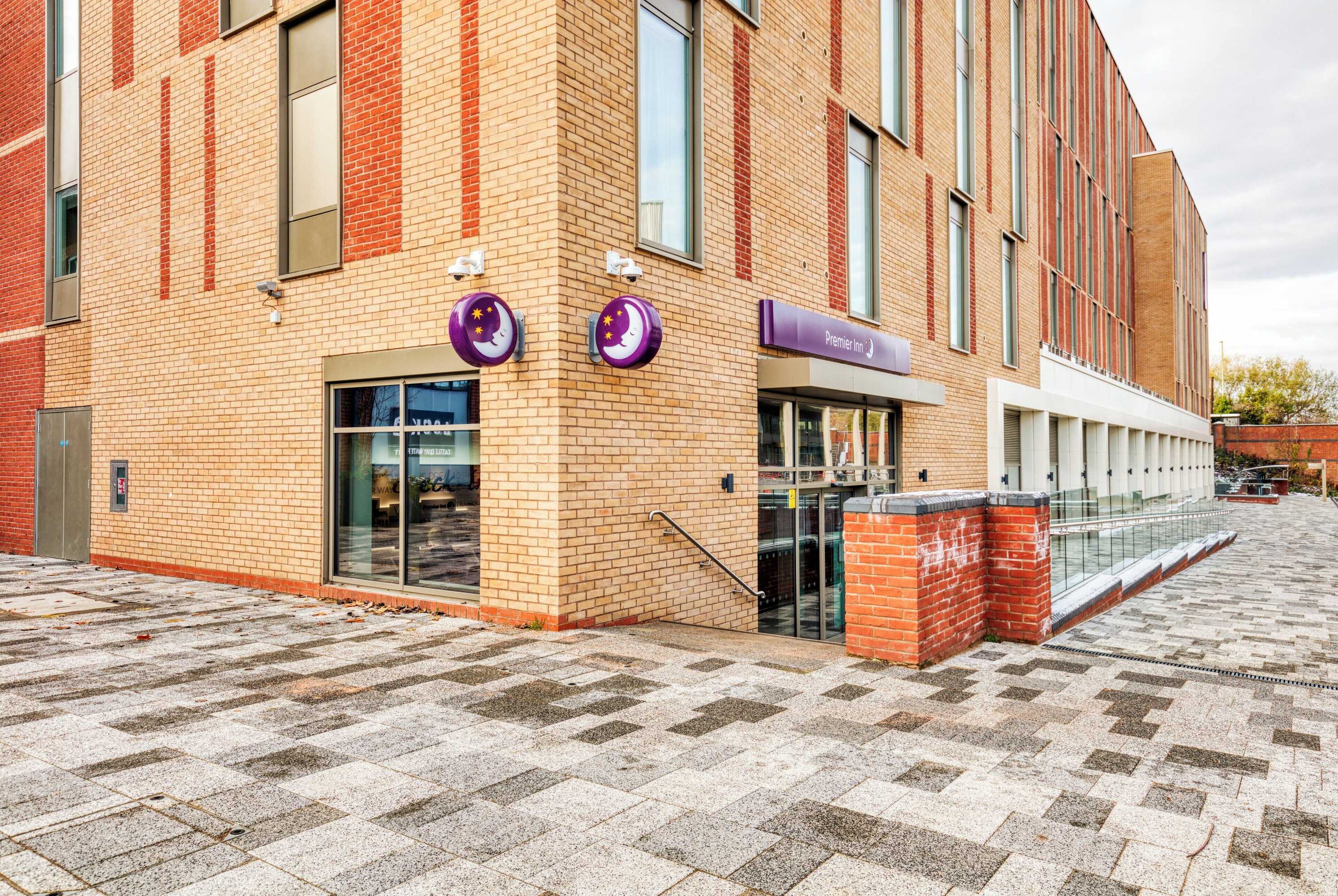 Gift card for Premier Inn Banburytown Centre (castle Quay) Hotel Gift card for Premier Inn Banburytown Centre (castle Quay) Hotel