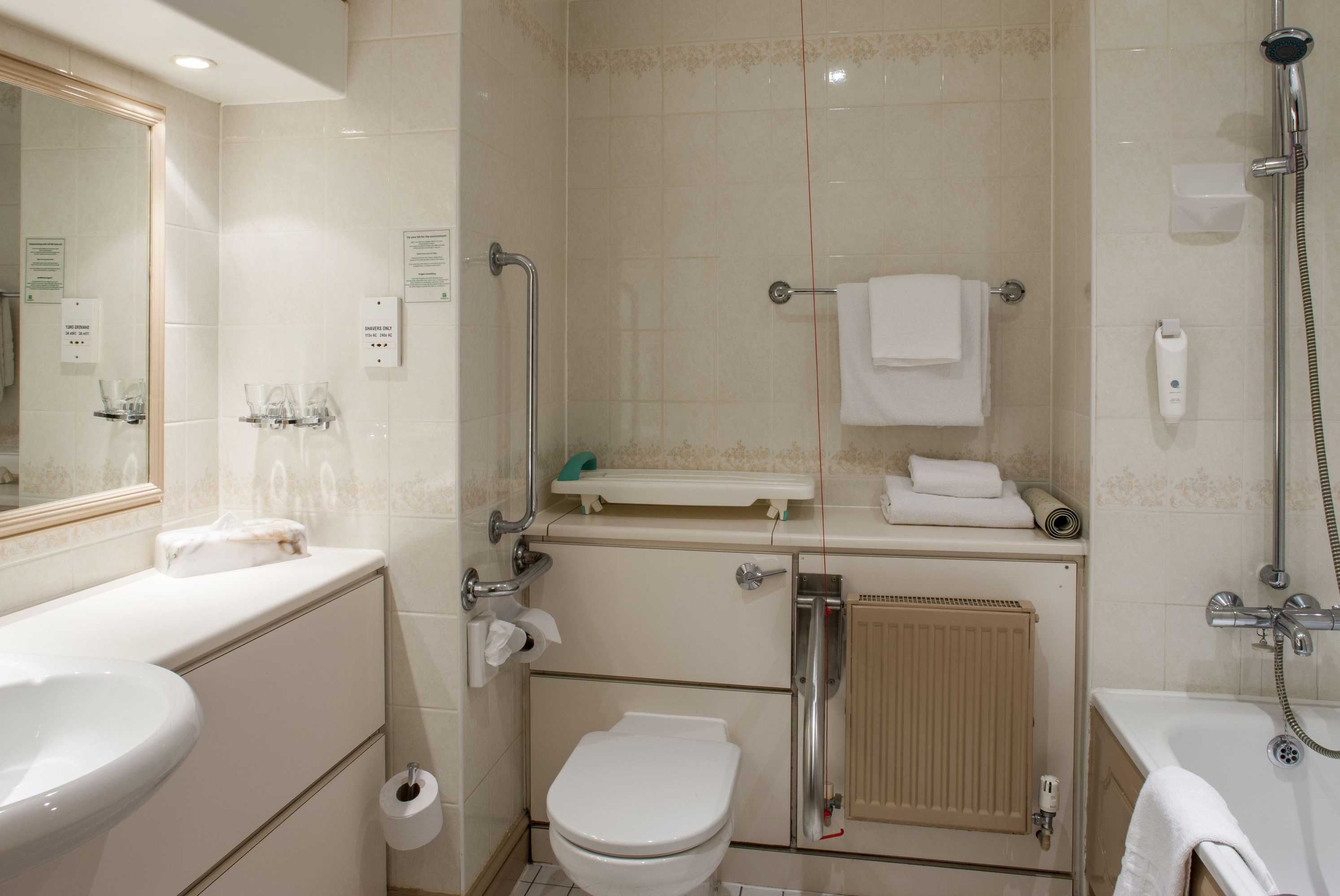 Gift card for Holiday Inn Ipswich Orwell by Ihg Gift card for Holiday Inn Ipswich Orwell by Ihg
