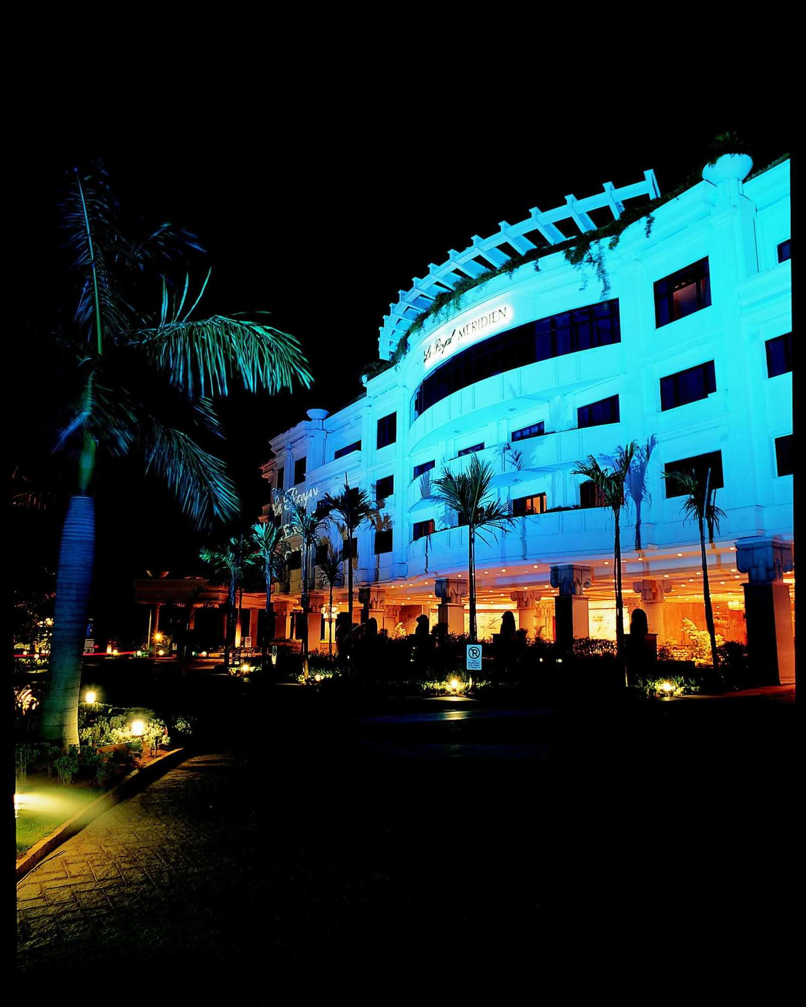Gift card for Le Royal Meridien Chennai Gift card for Le Royal Meridien Chennai