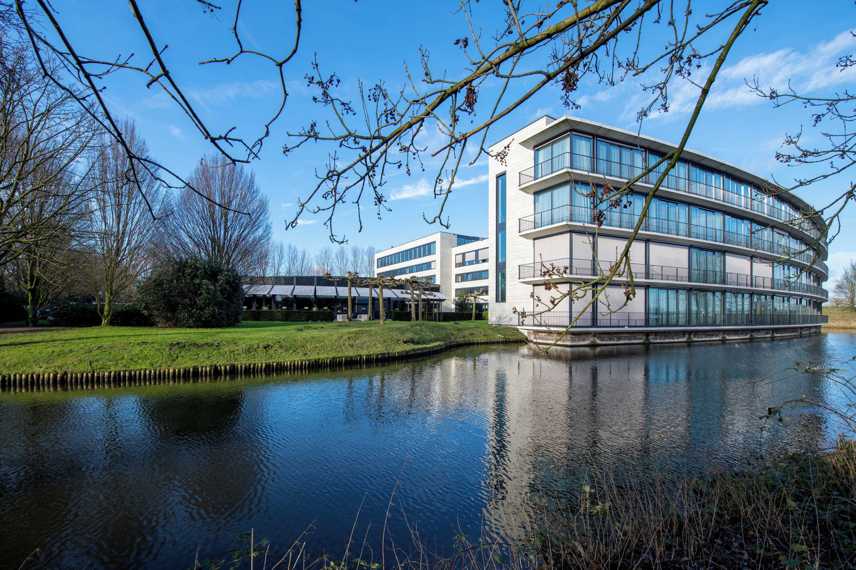 Gift card for Van Der Valk Hotel Rotterdam-Nieuwerkerk