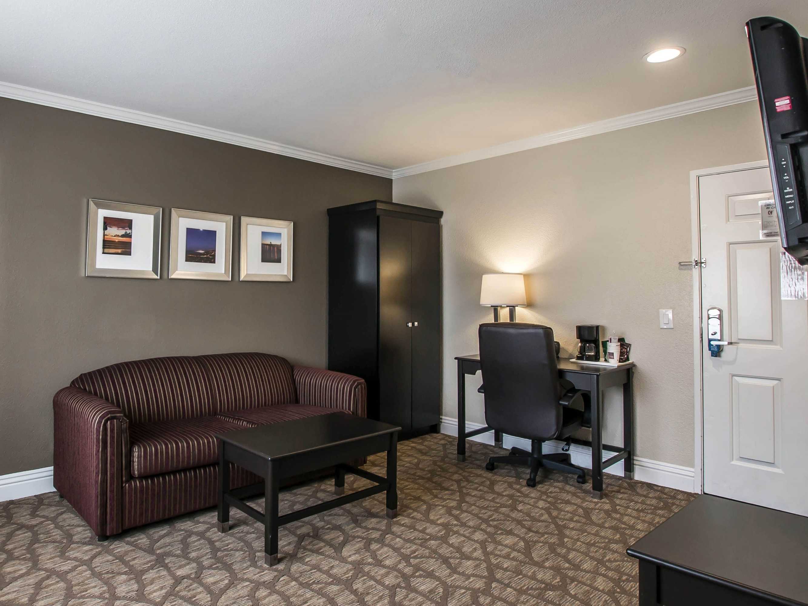 Gift card for Comfort Suites San Clemente Beach Gift card for Comfort Suites San Clemente Beach