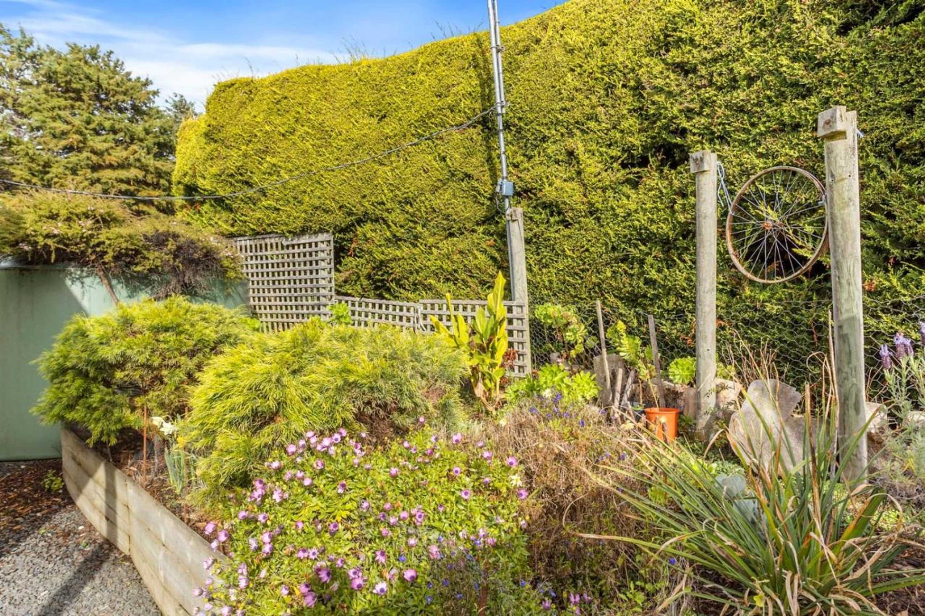 Gift card for The Clocktower - Serene Stay at Herons Rise Vineyard