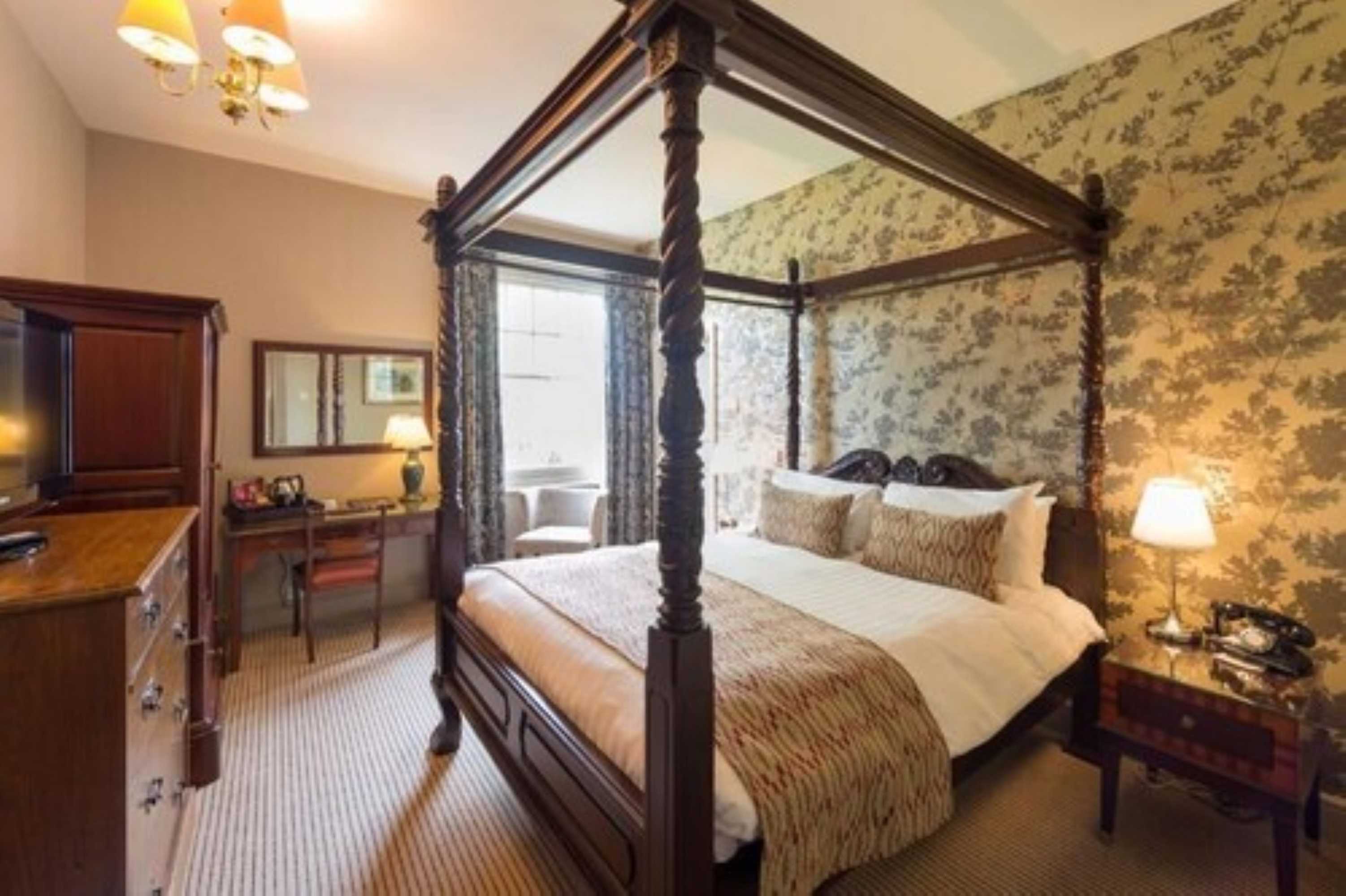 Gift card for The Crown Manor House Hotel Gift card for The Crown Manor House Hotel