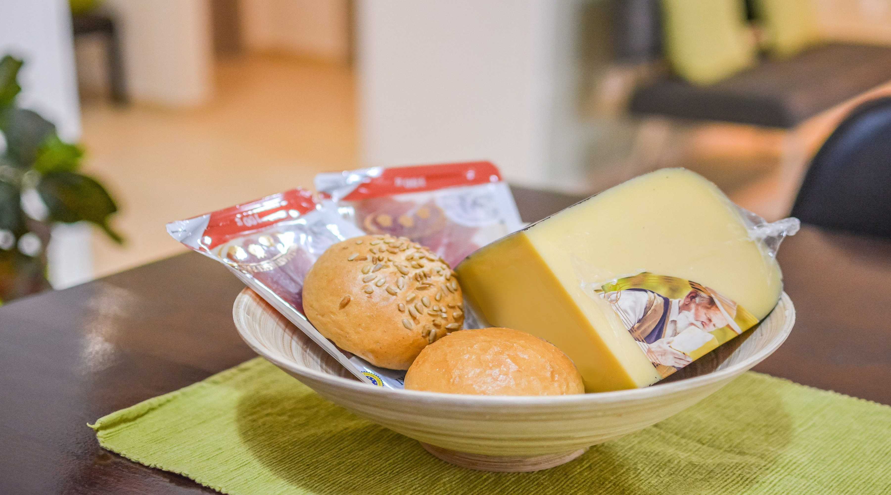 Gift card for Villa Martin - Fast Wifi, Near Restaurant, Fenced Yard, Pavilion, Center of Village