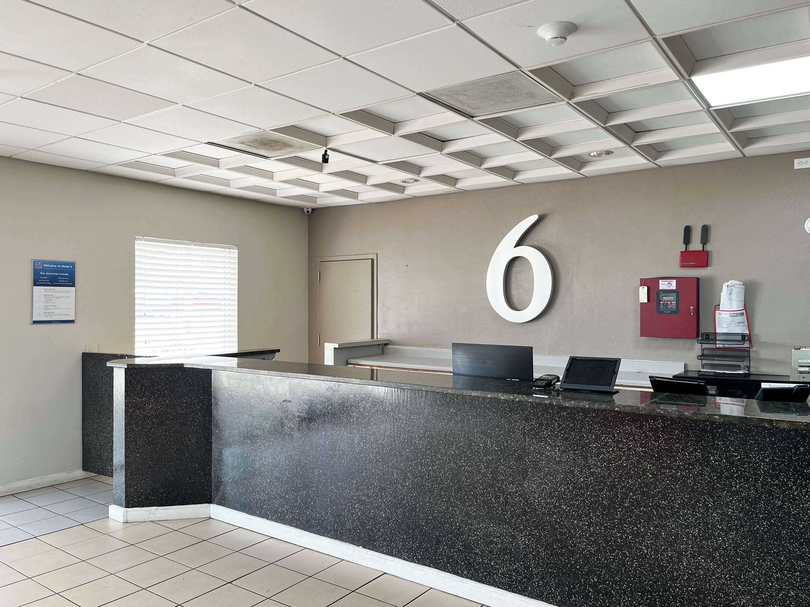 Gift card for Motel 6 New Port Richey, FL Gift card for Motel 6 New Port Richey, FL
