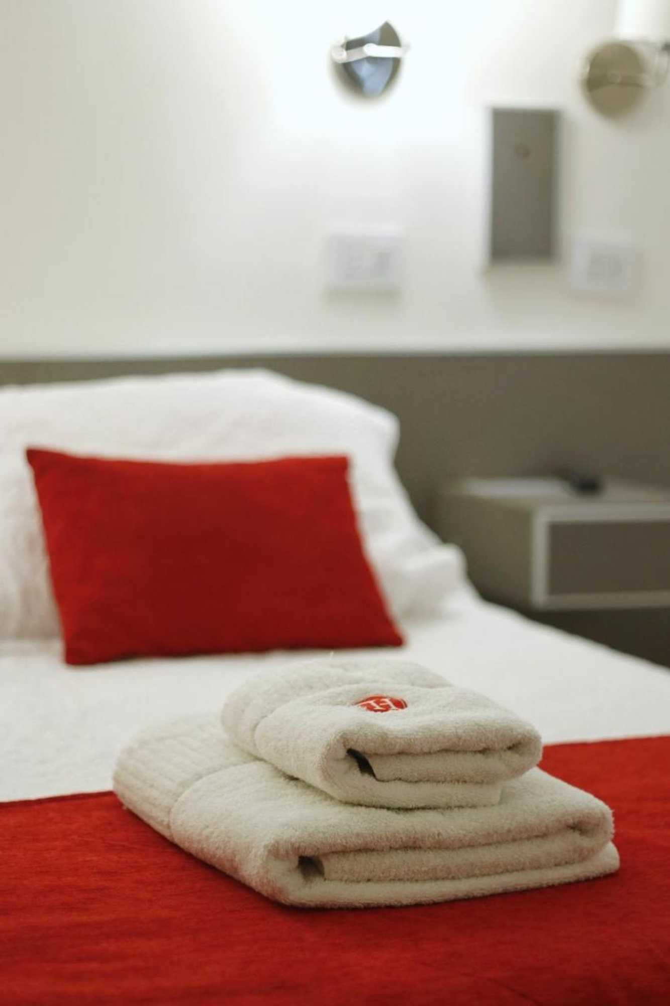 Gift card for HL Hotel