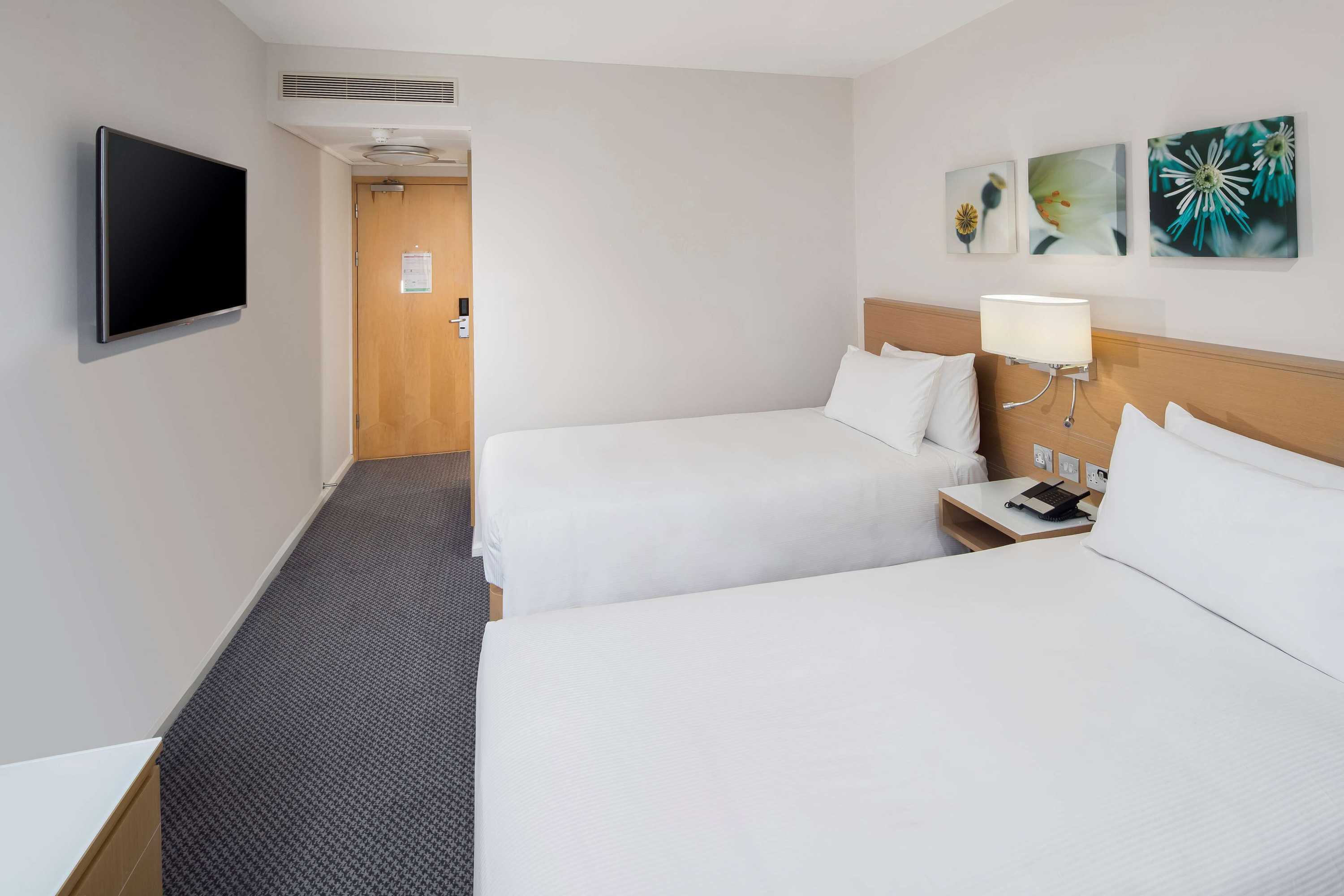 Gift card for Hilton Garden Inn Bristol City Centre Gift card for Hilton Garden Inn Bristol City Centre