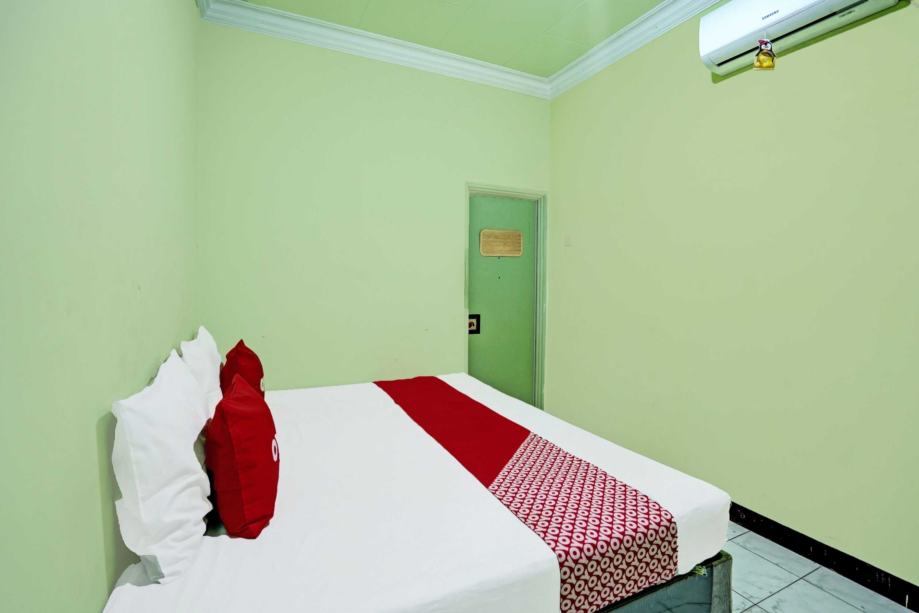 Gift card for Oyo 2708 Hotel Kemuning Syariah Gift card for Oyo 2708 Hotel Kemuning Syariah