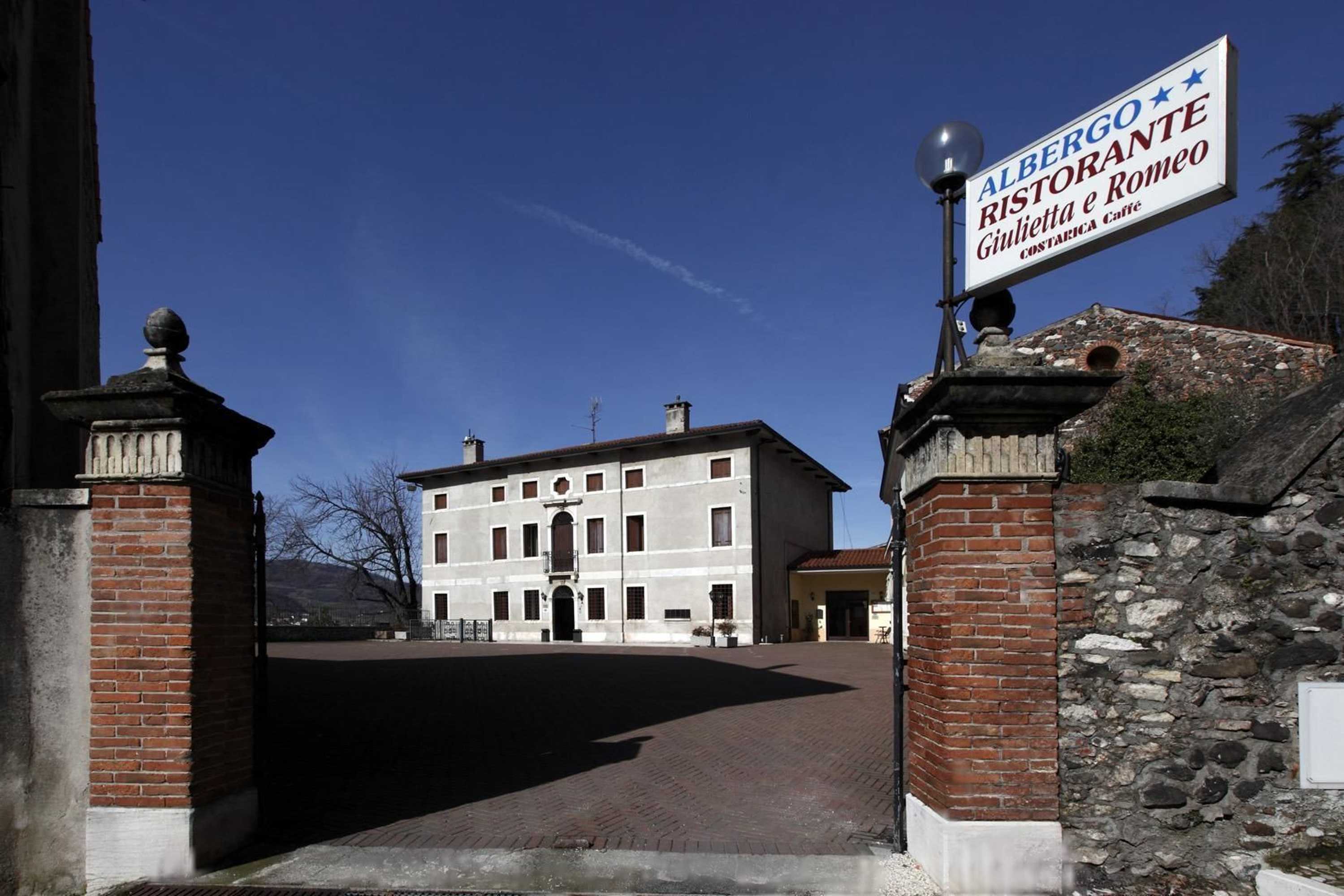 Gift card for Albergo Ristorante Giulietta e Romeo Gift card for Albergo Ristorante Giulietta e Romeo