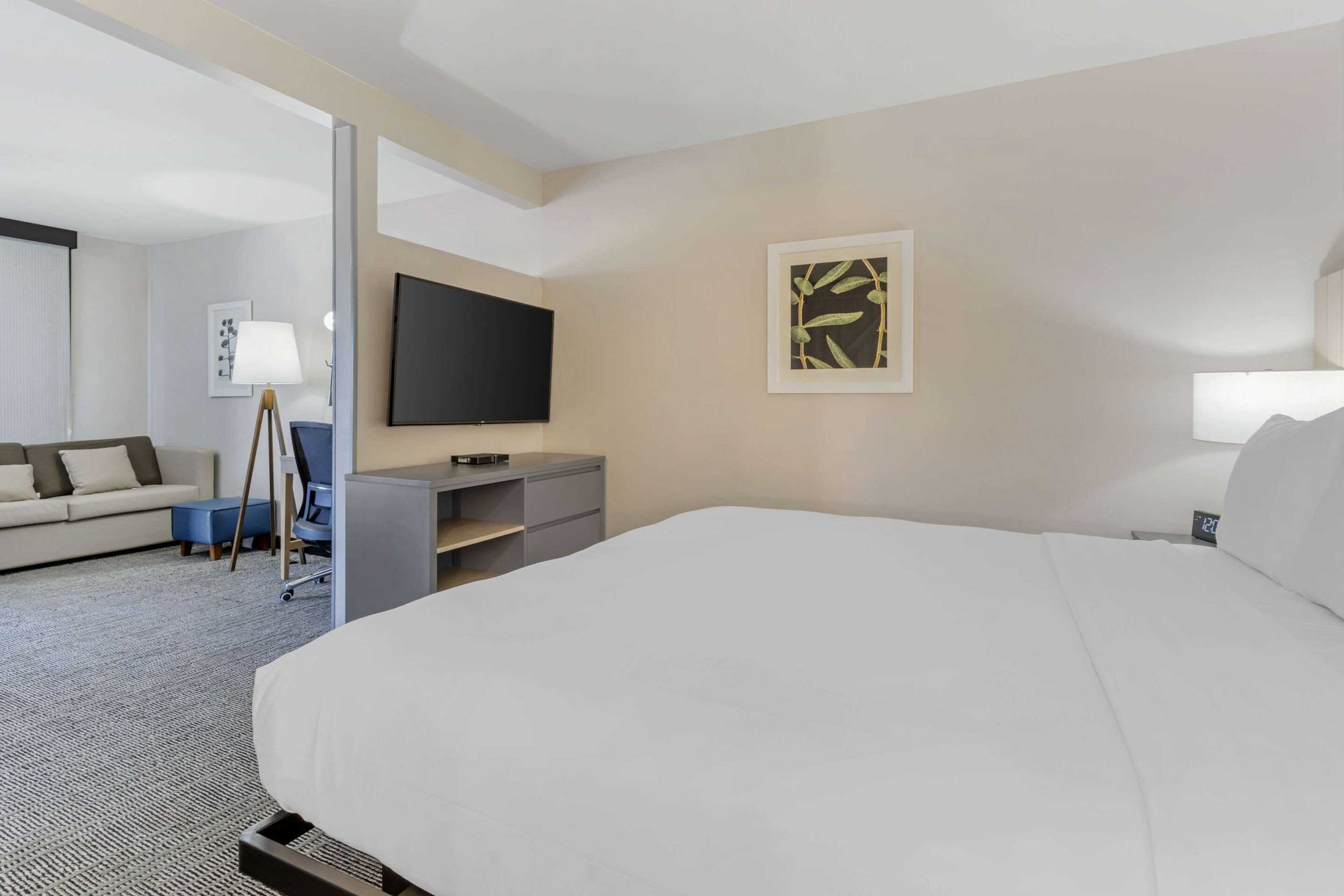 Gift card for Country Inn & Suites by Radisson, Vallejo Napa Valley, CA Gift card for Country Inn & Suites by Radisson, Vallejo Napa Valley, CA