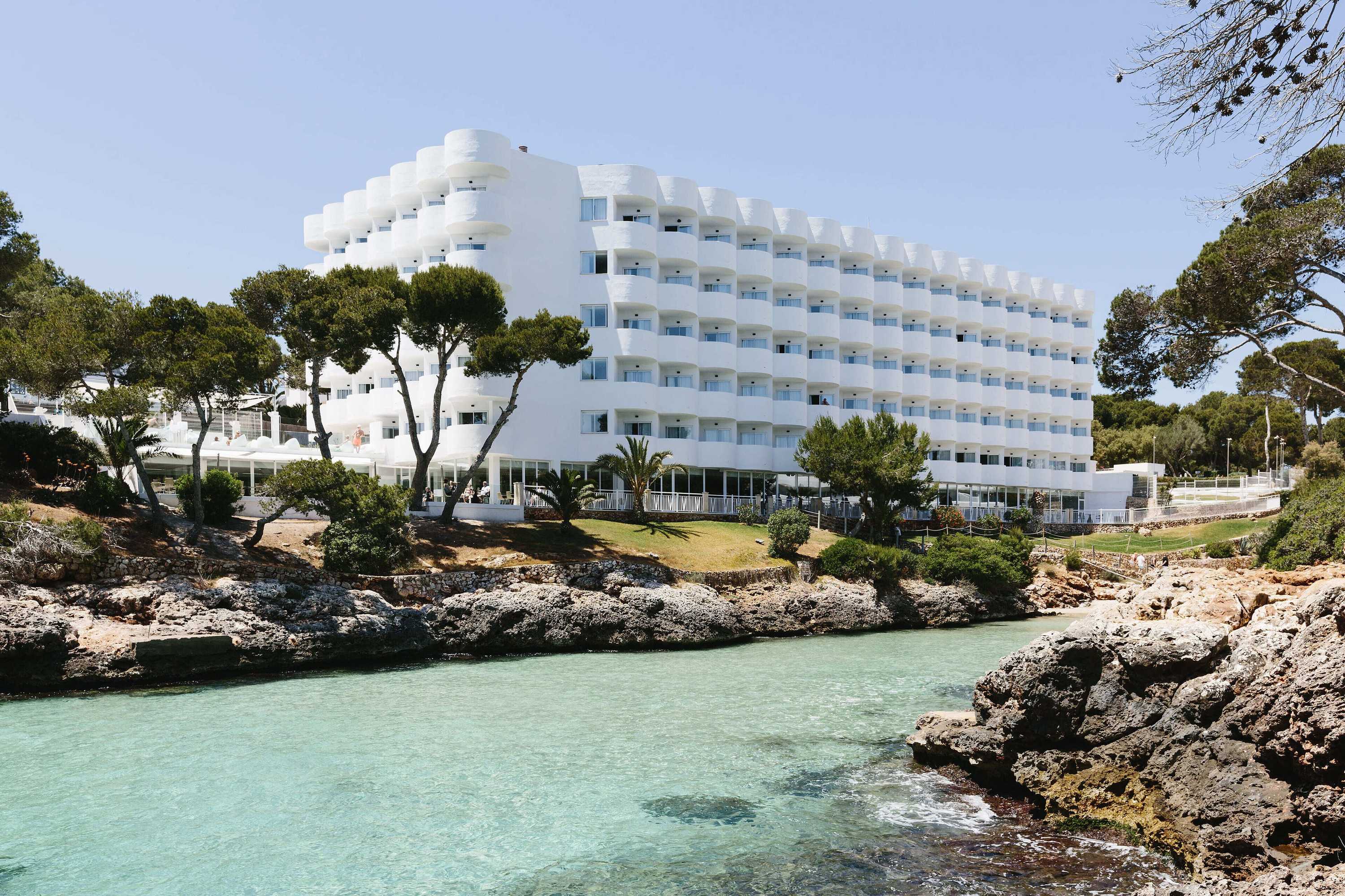 Gift card for Aluasoul Mallorca Resort - Adults Only Gift card for Aluasoul Mallorca Resort - Adults Only