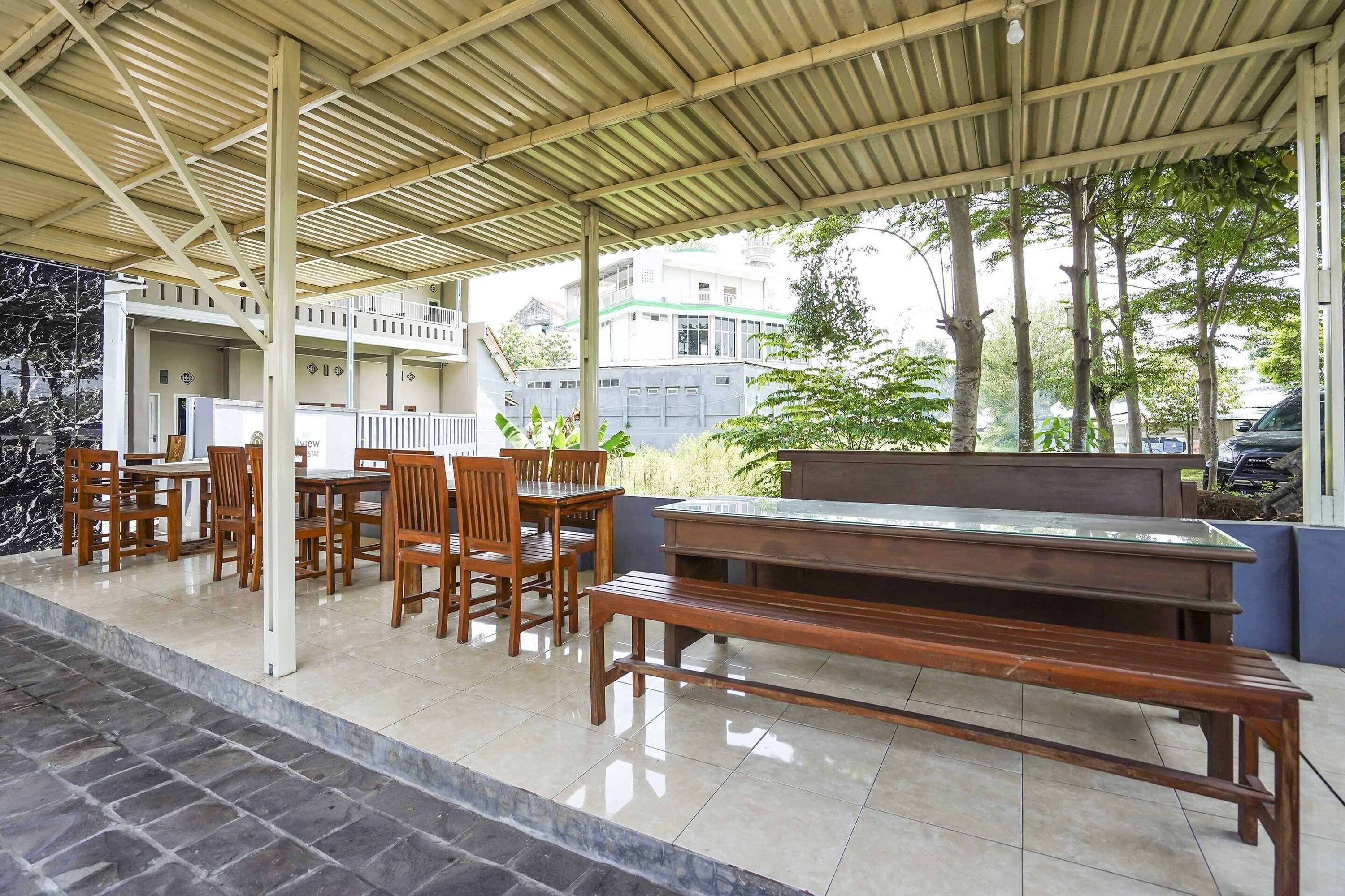 Gift card for Oyo Flagship 90886 Sunset View Homestay Gift card for Oyo Flagship 90886 Sunset View Homestay