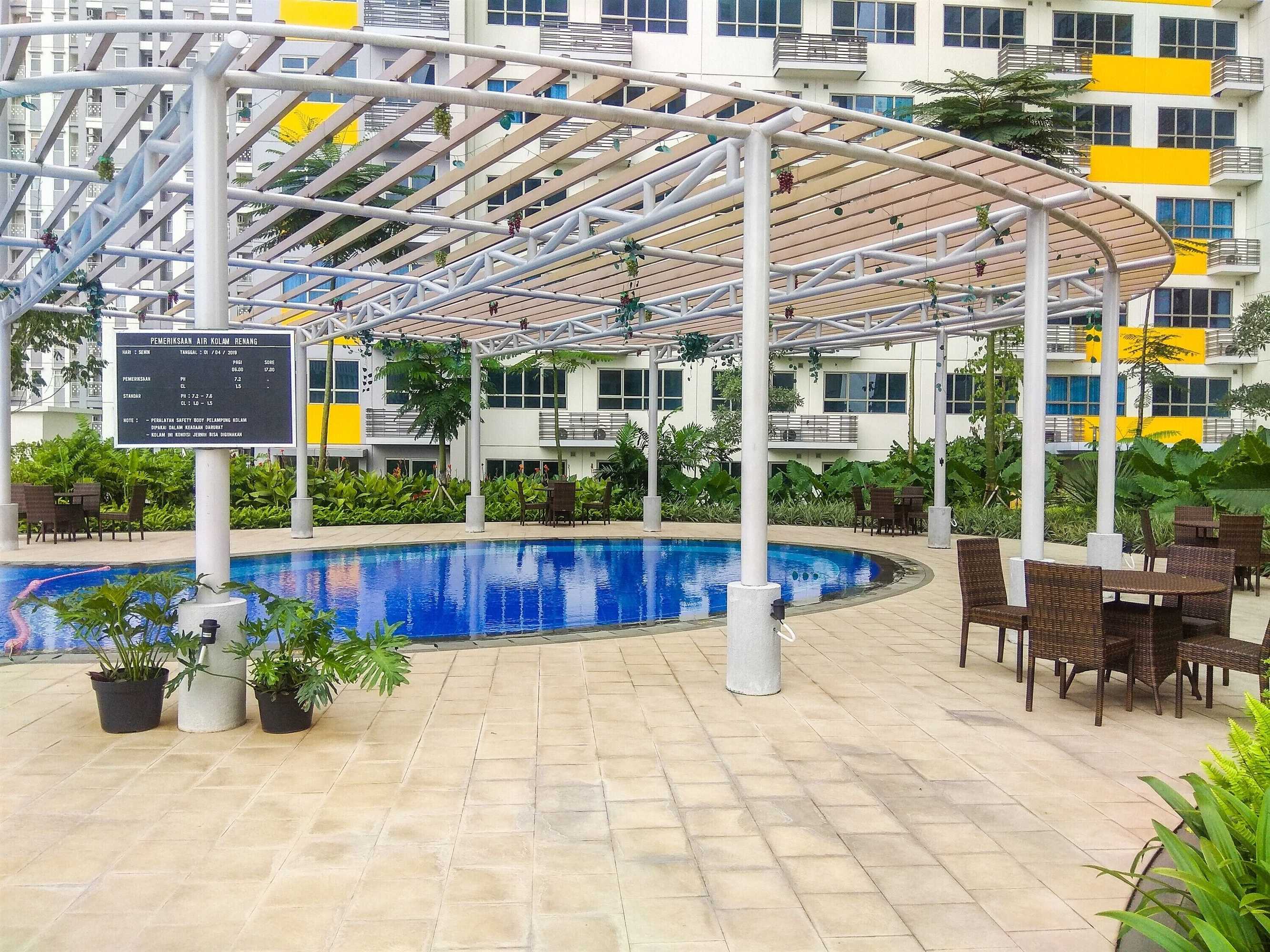 Gift card for The Springlake Summarecon by Travelio Gift card for The Springlake Summarecon by Travelio