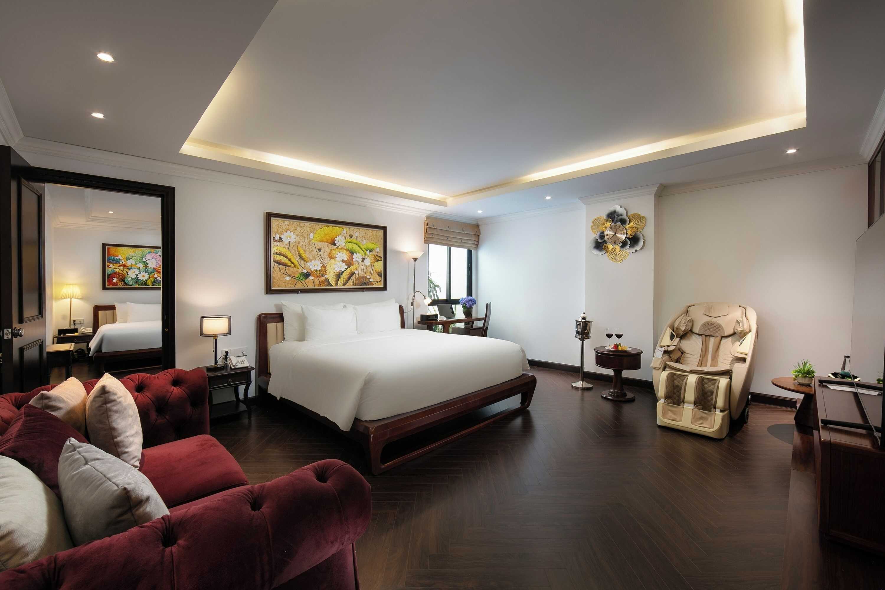 Gift card for May De Ville Crown Hotel & Spa Gift card for May De Ville Crown Hotel & Spa