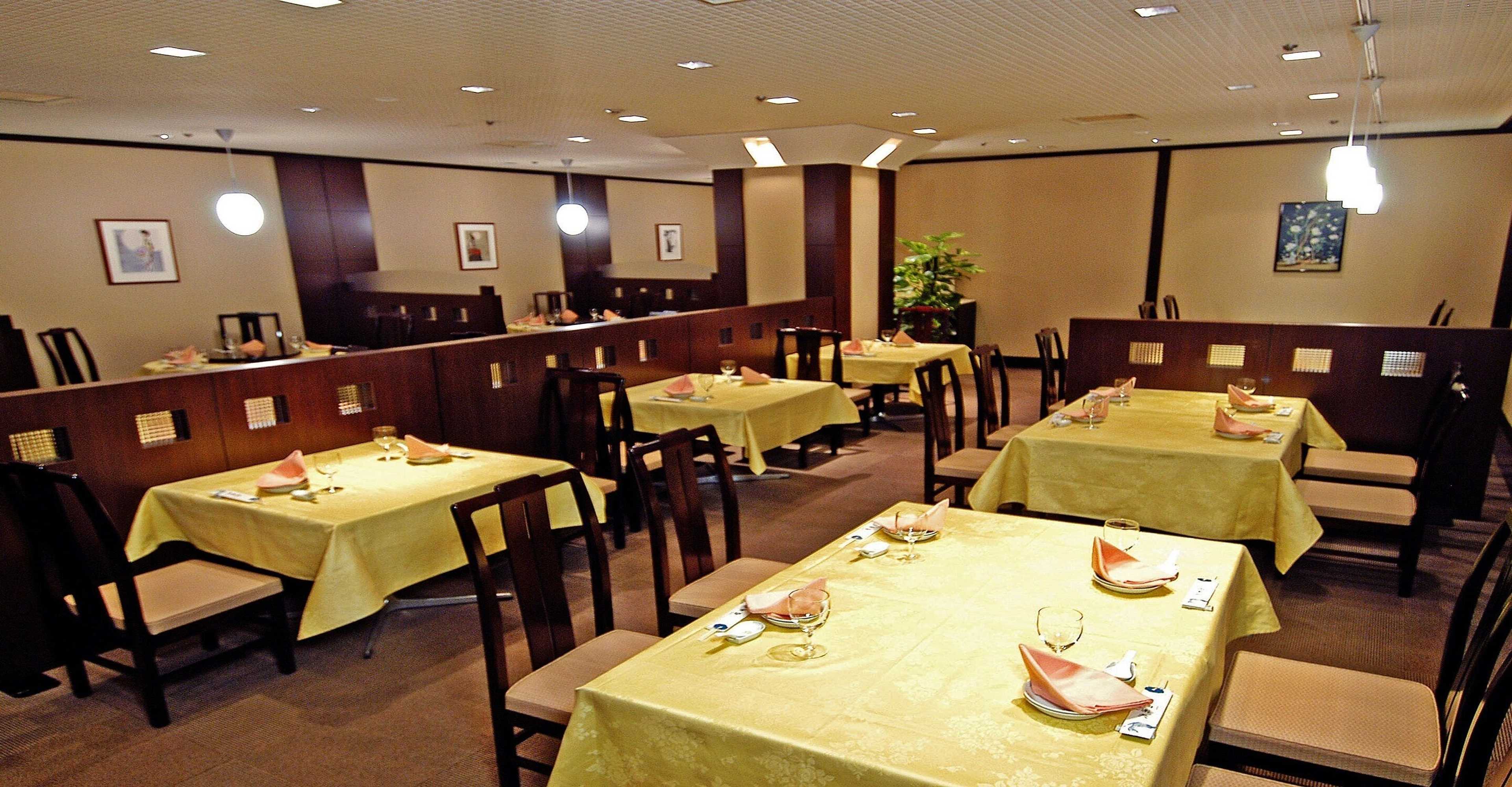 Gift card for The Crown Palais New Hankyu Kochi Gift card for The Crown Palais New Hankyu Kochi