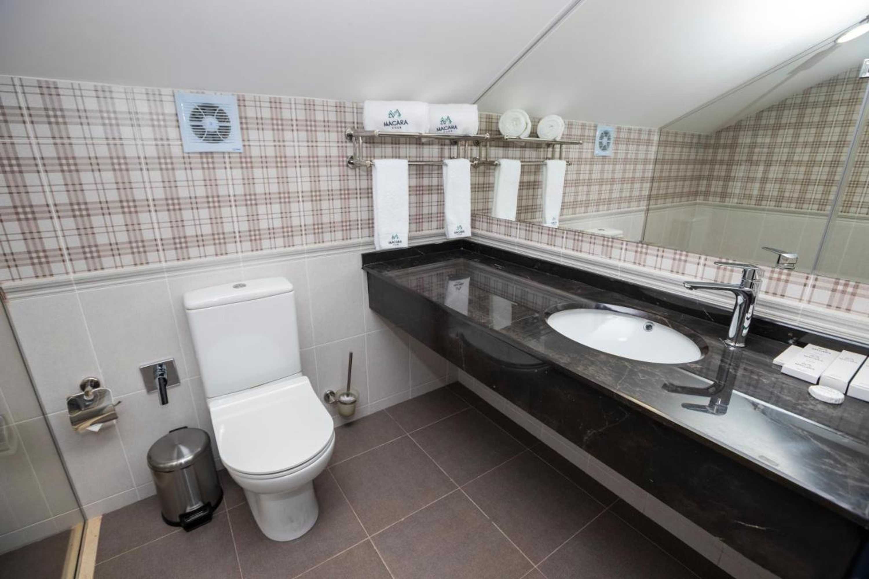 Gift card for Macara Lake Park